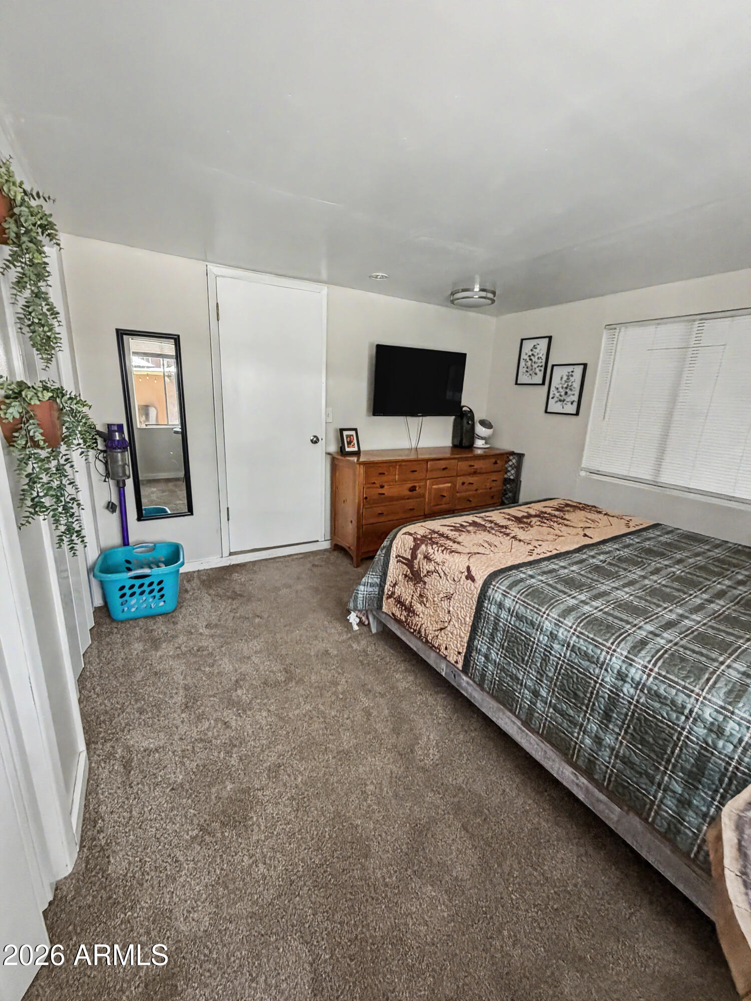 COOL PINES - Residential