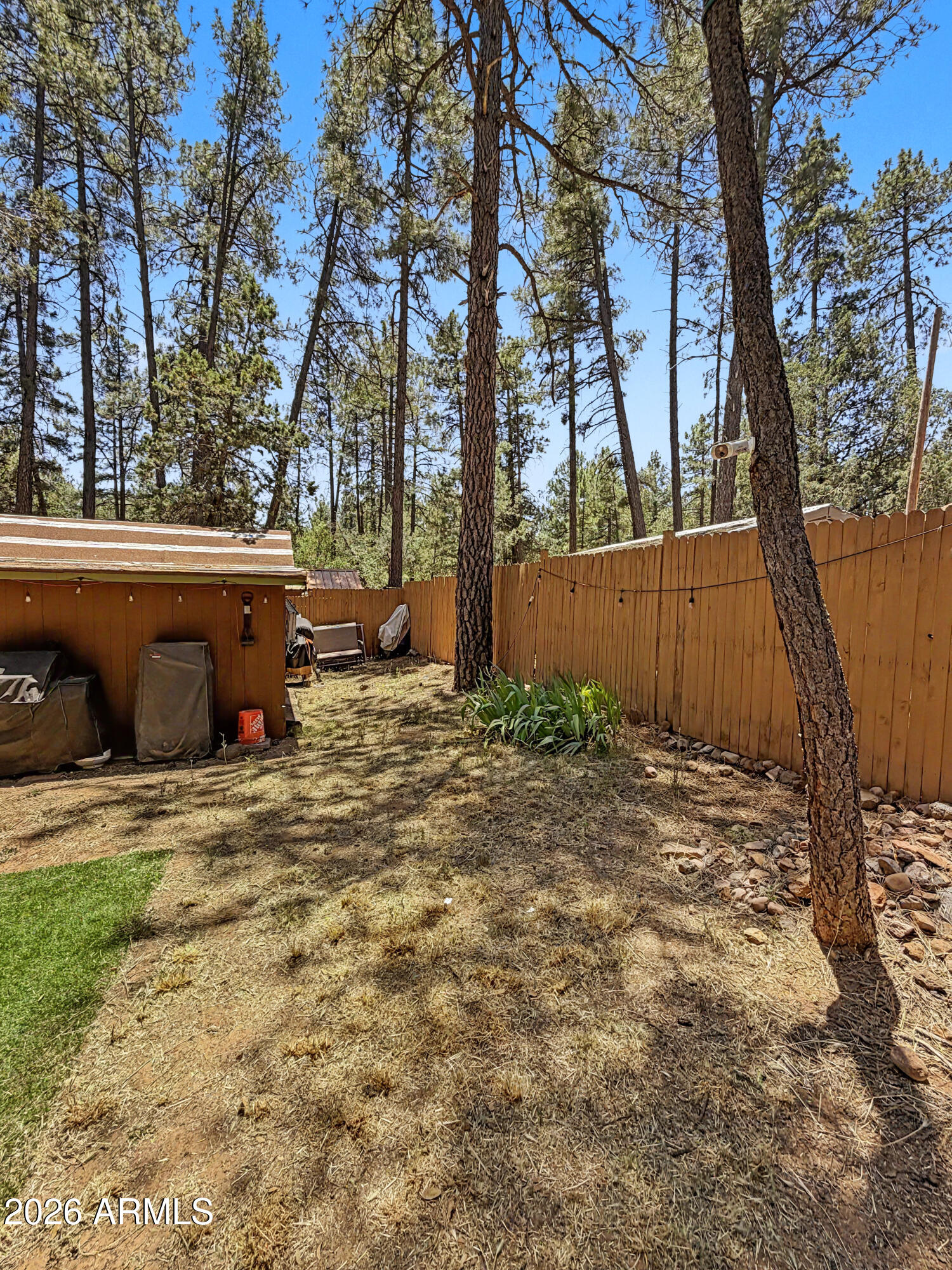 COOL PINES - Residential