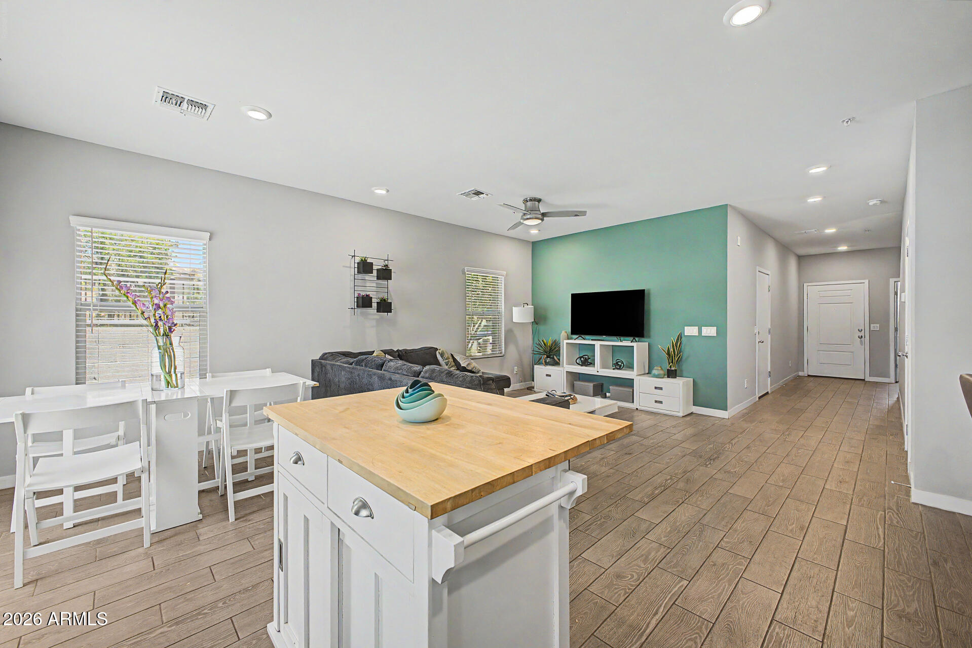 23 NORTH - Residential