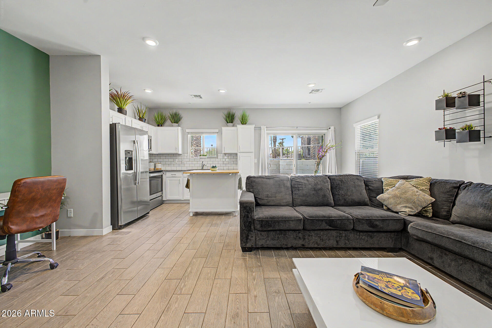 23 NORTH - Residential