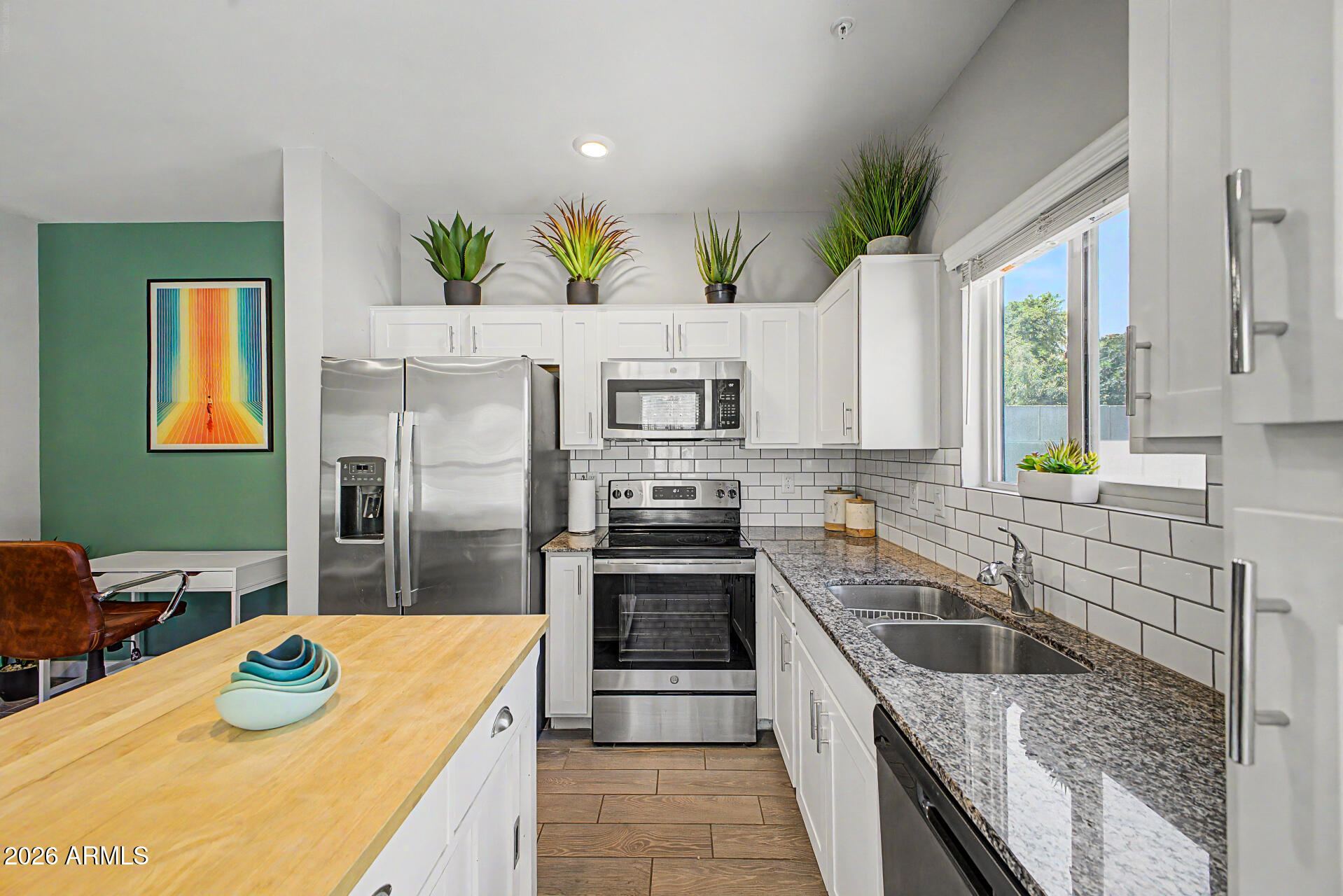 23 NORTH - Residential