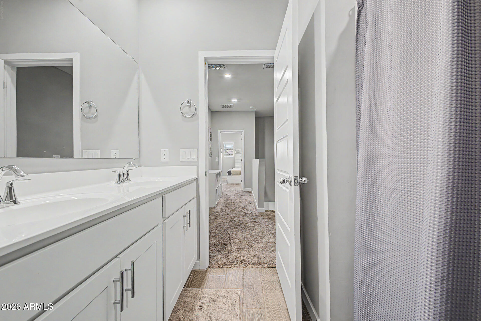 23 NORTH - Residential