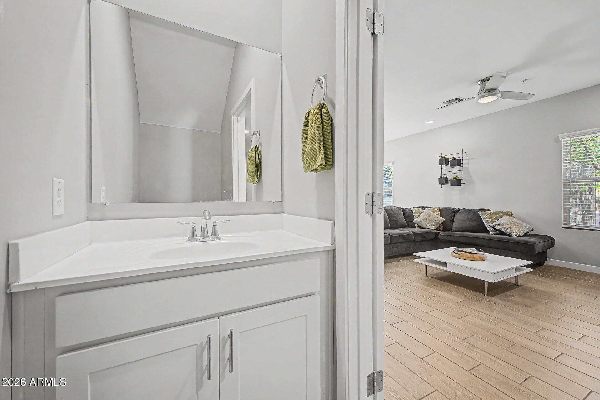 23 NORTH - Residential