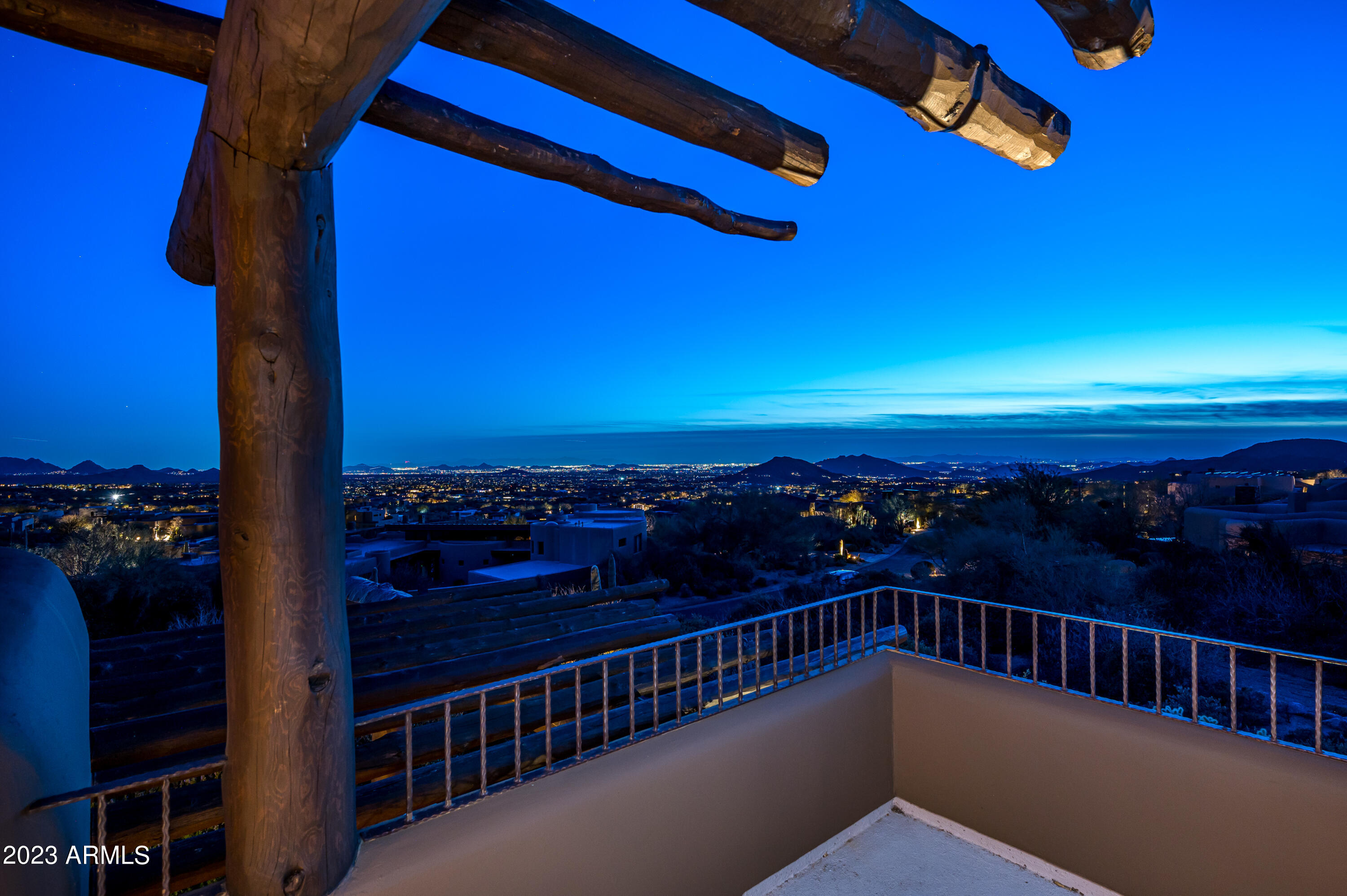 DESERT MOUNTAIN - Residential