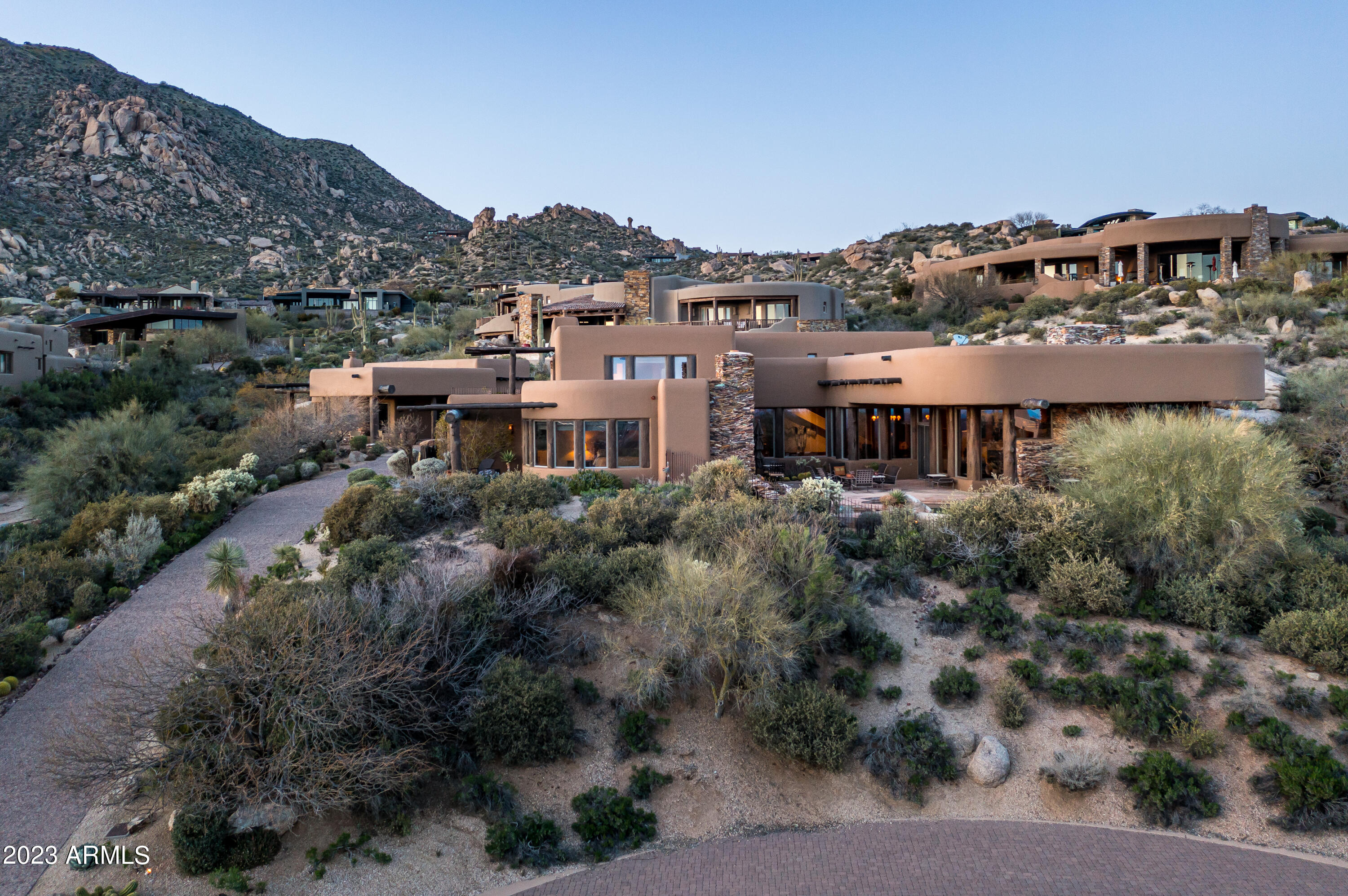 DESERT MOUNTAIN - Residential