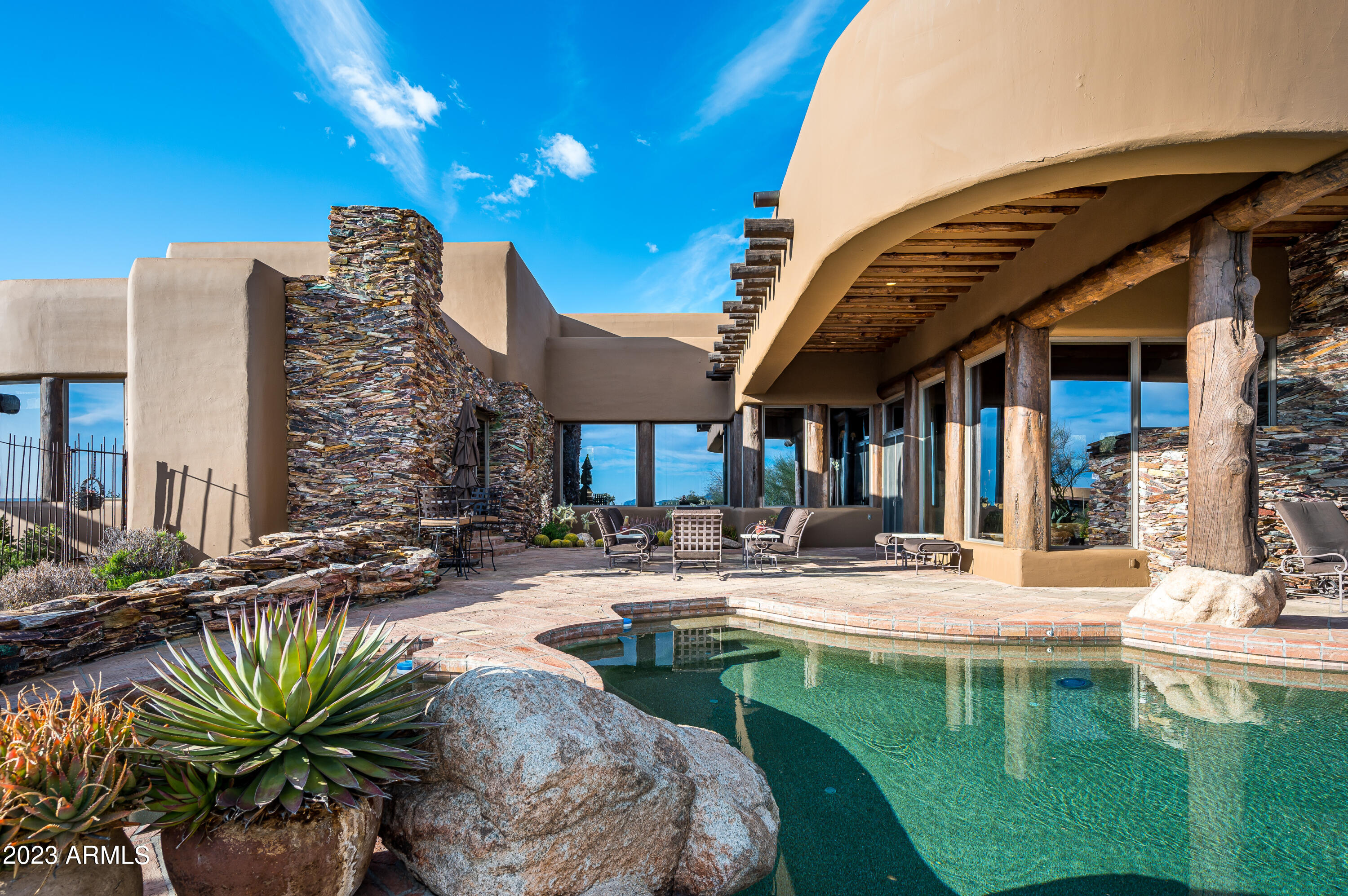 DESERT MOUNTAIN - Residential