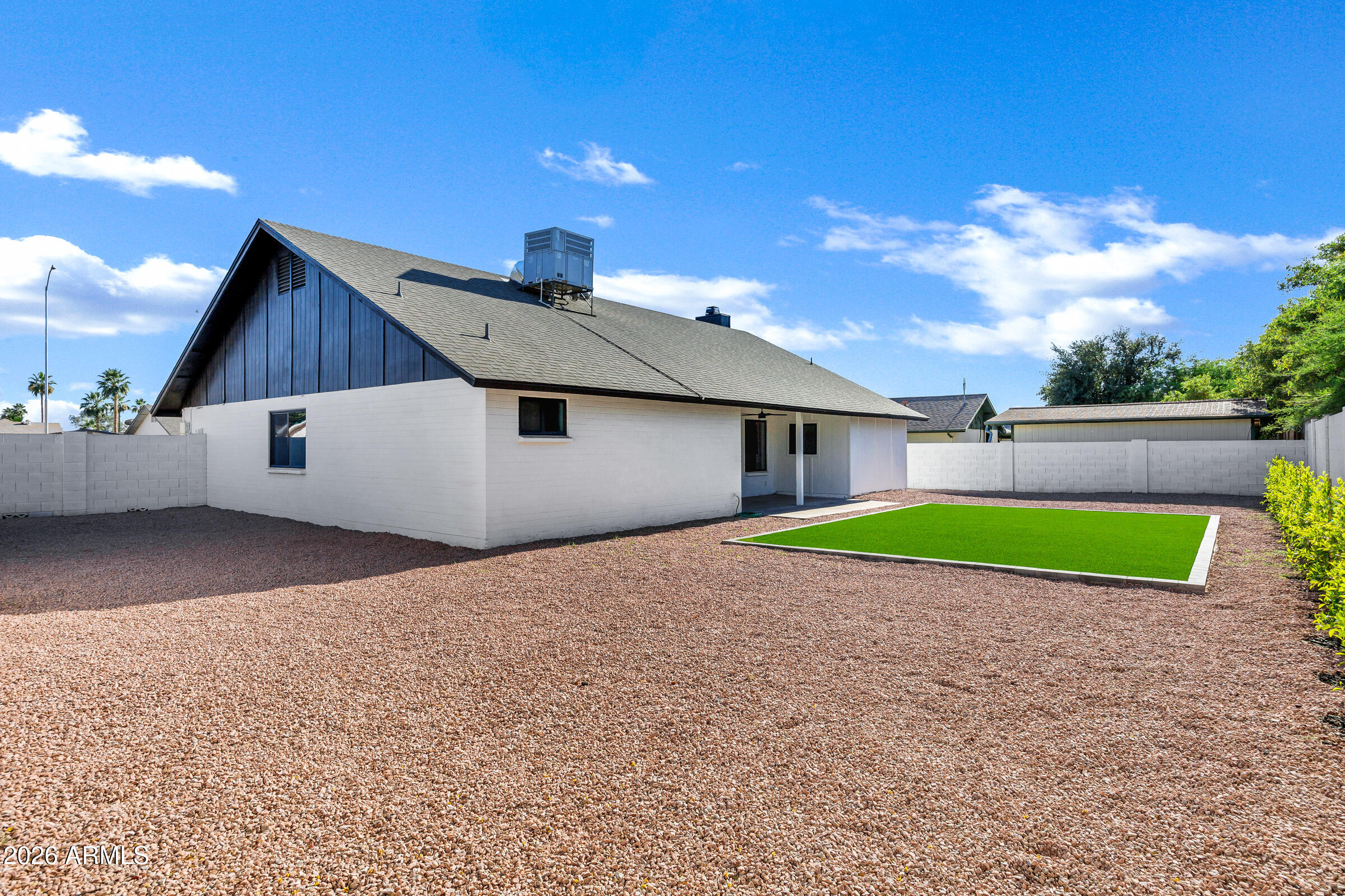 NORTHPOINTE 4 - Residential