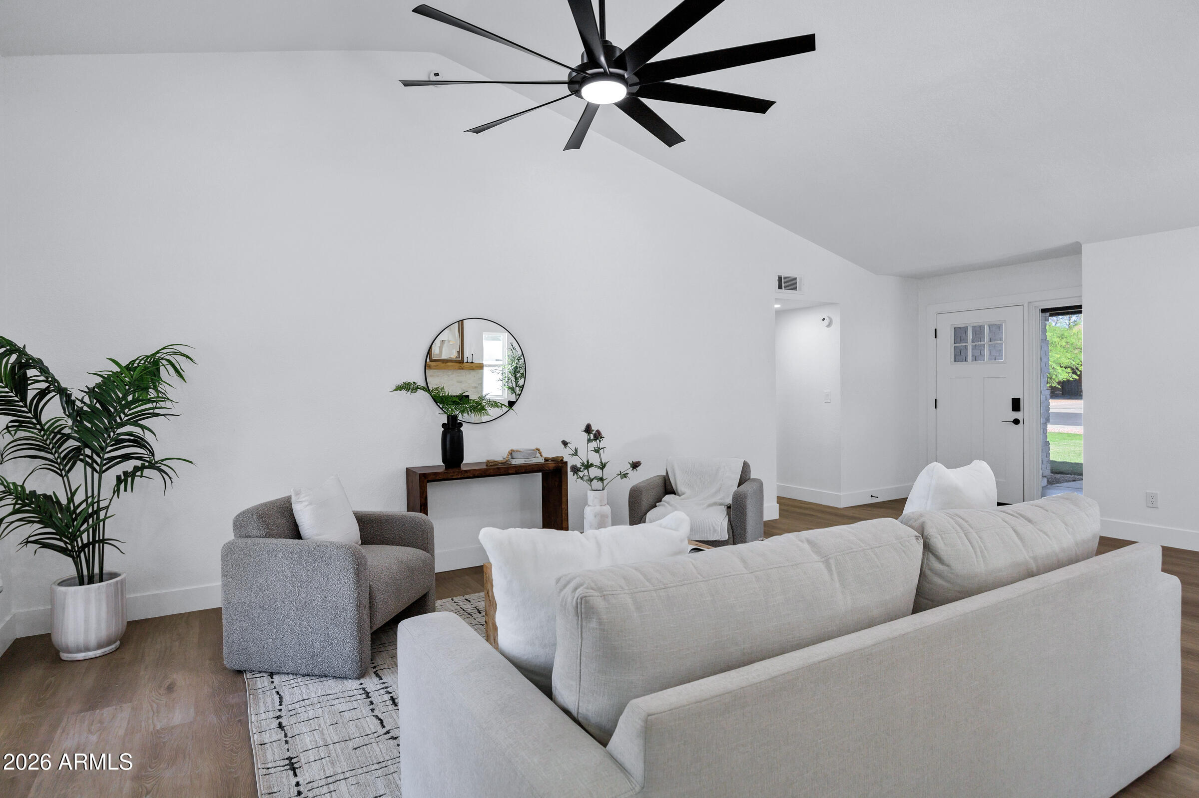 NORTHPOINTE 4 - Residential