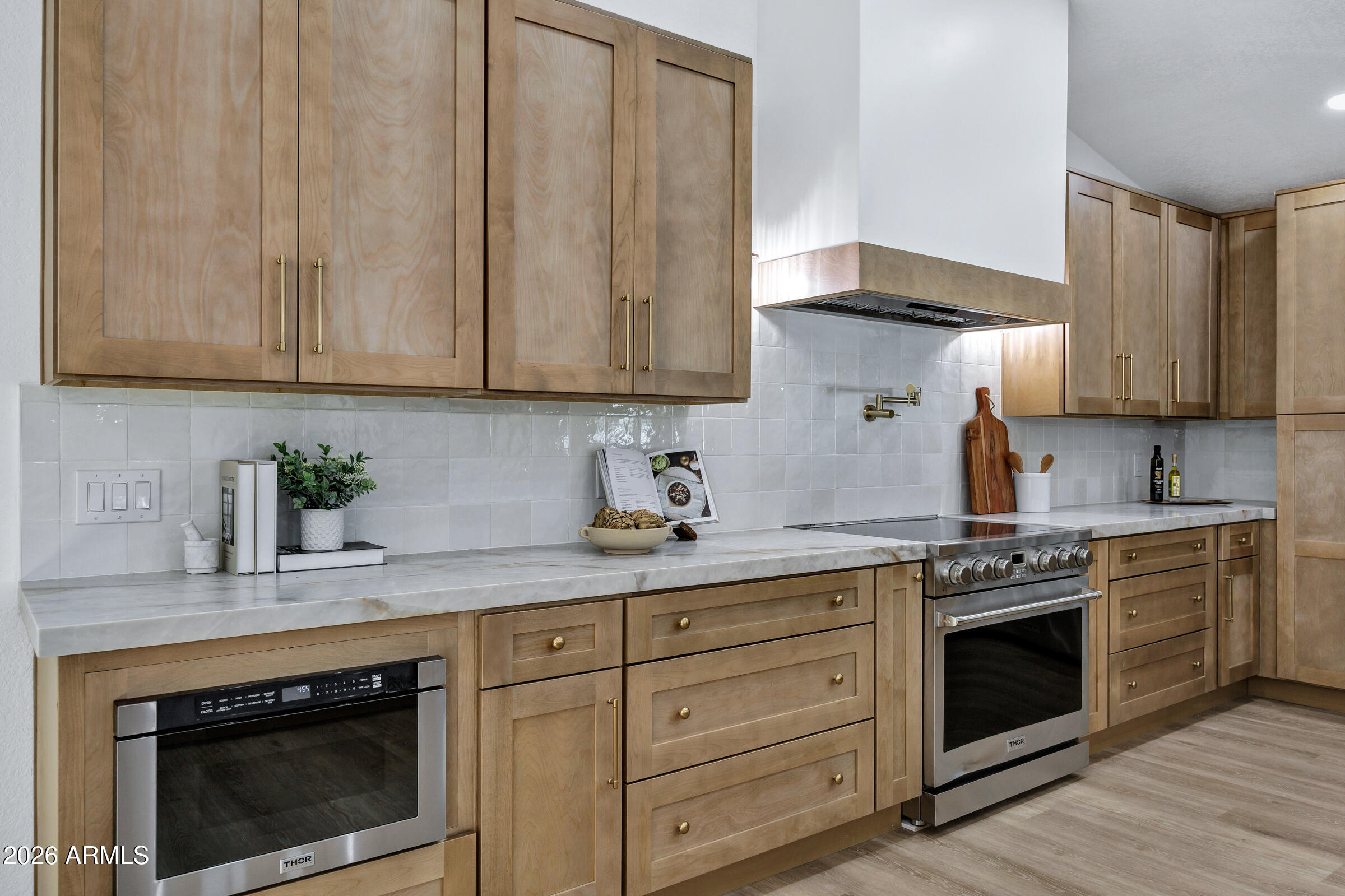 NORTHPOINTE 4 - Residential