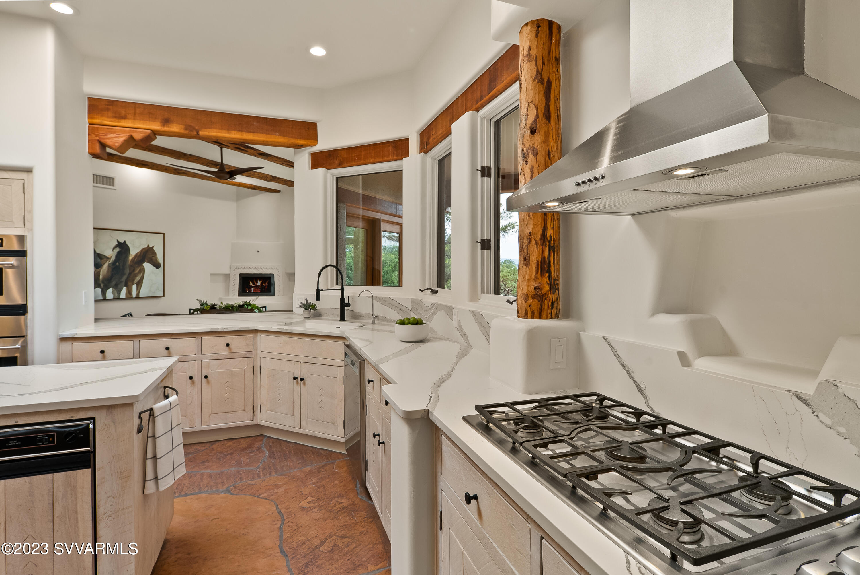 Foothills N - Residential