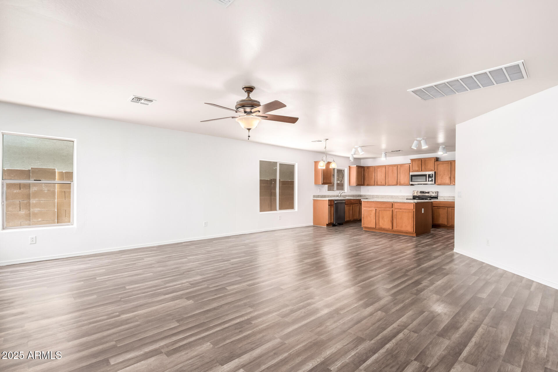 CARTER RANCH - Residential