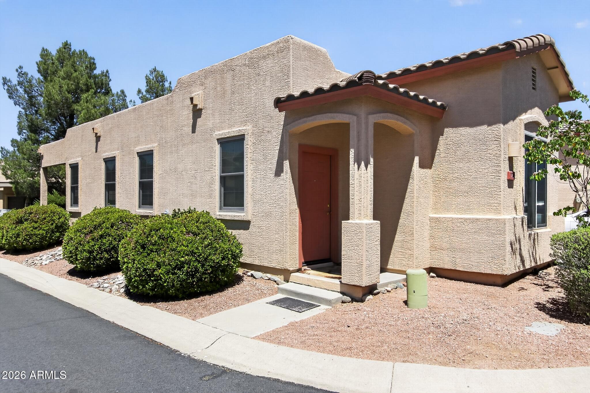 COTTONWOOD SQUARE/COTTONWOOD COMMONS - Residential