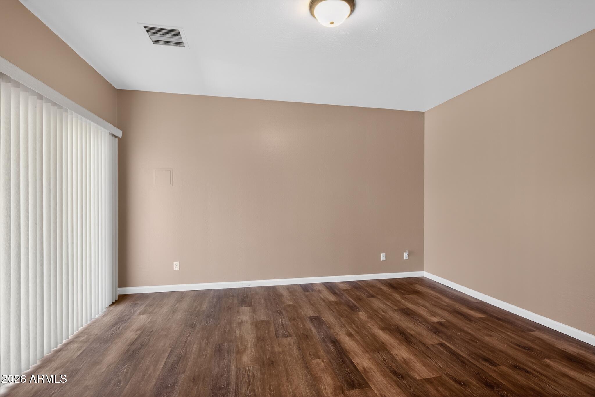 COTTONWOOD SQUARE/COTTONWOOD COMMONS - Residential