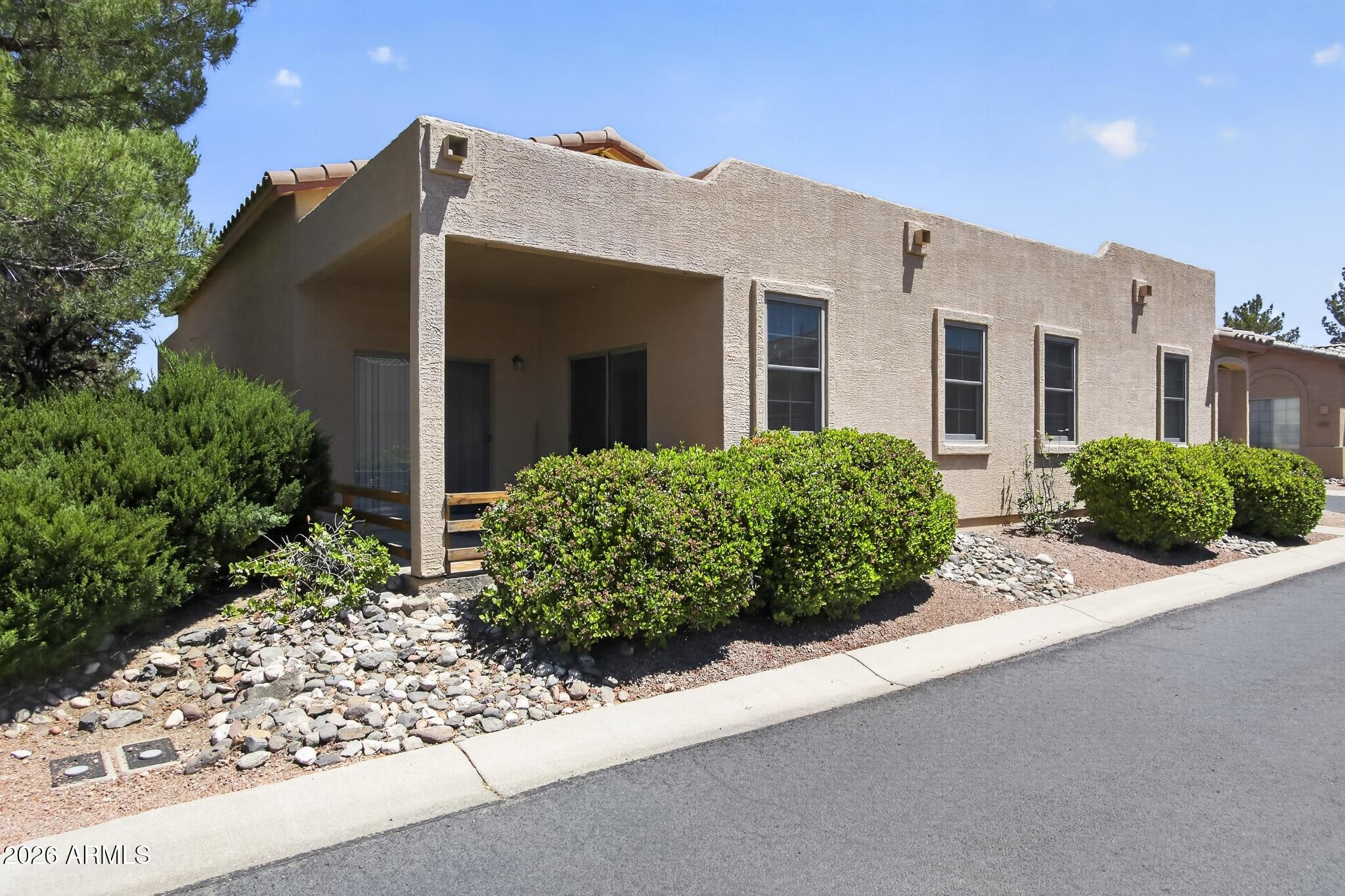 COTTONWOOD SQUARE/COTTONWOOD COMMONS - Residential