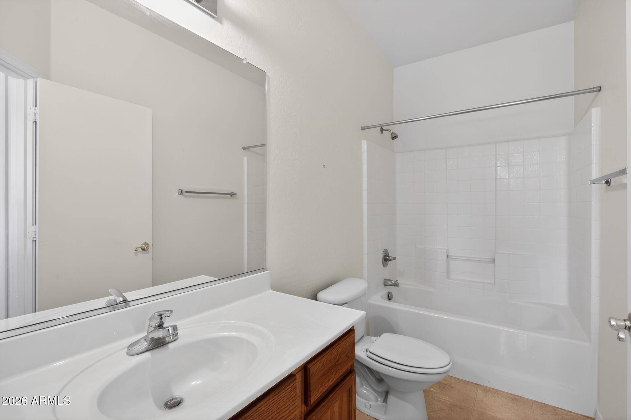 COTTONWOOD SQUARE/COTTONWOOD COMMONS - Residential