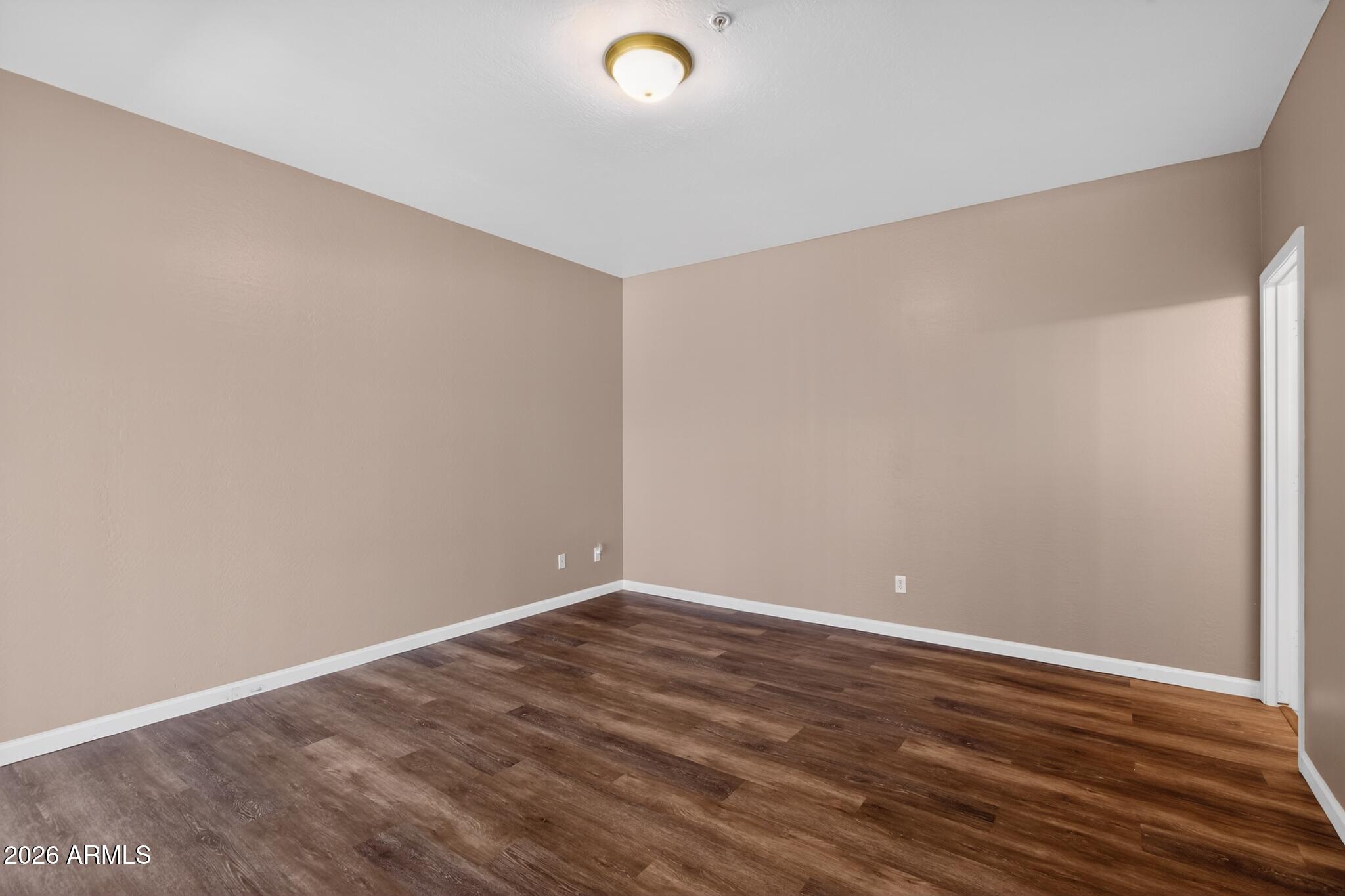 COTTONWOOD SQUARE/COTTONWOOD COMMONS - Residential