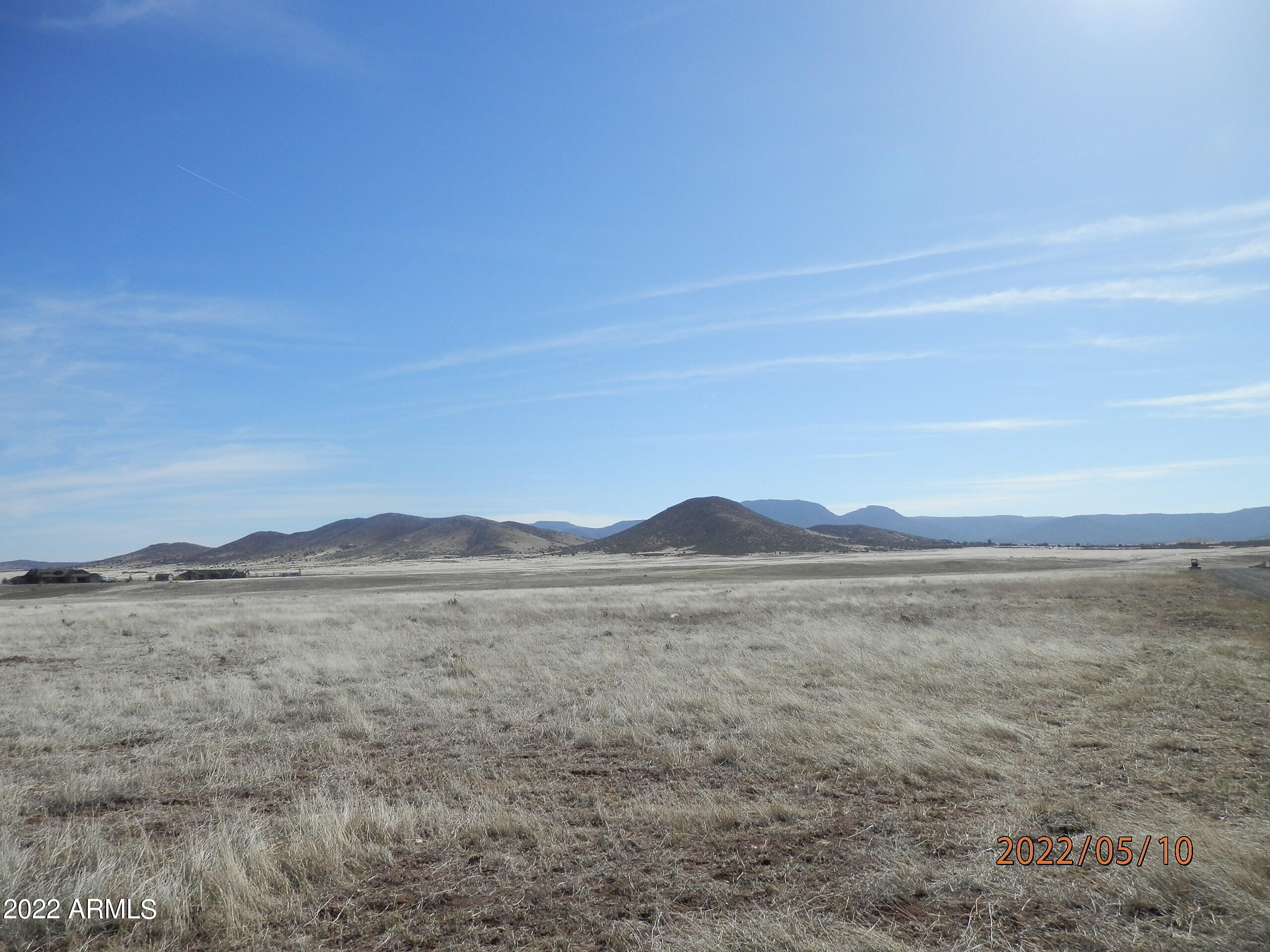 Lonesome Valley - Land