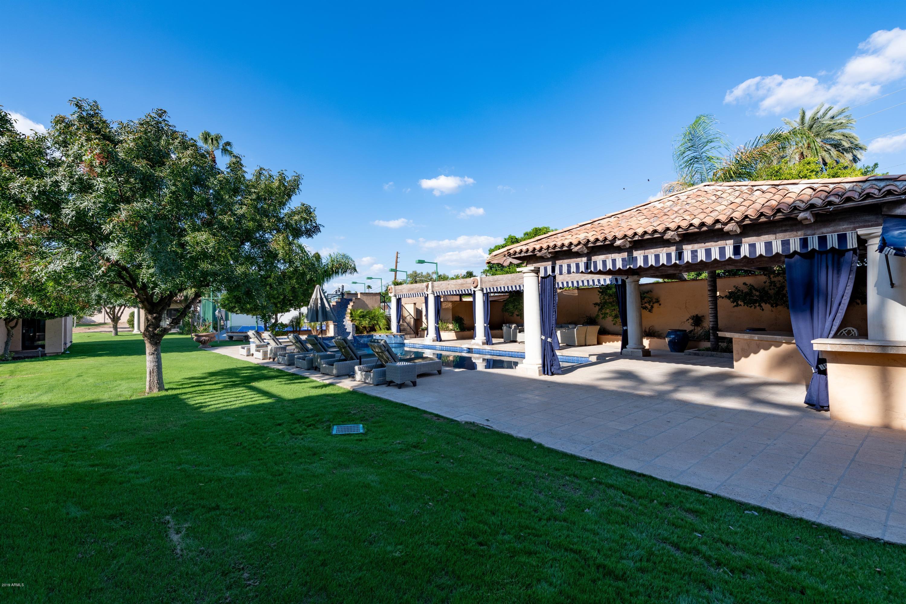 APACHE ESTATES - Residential