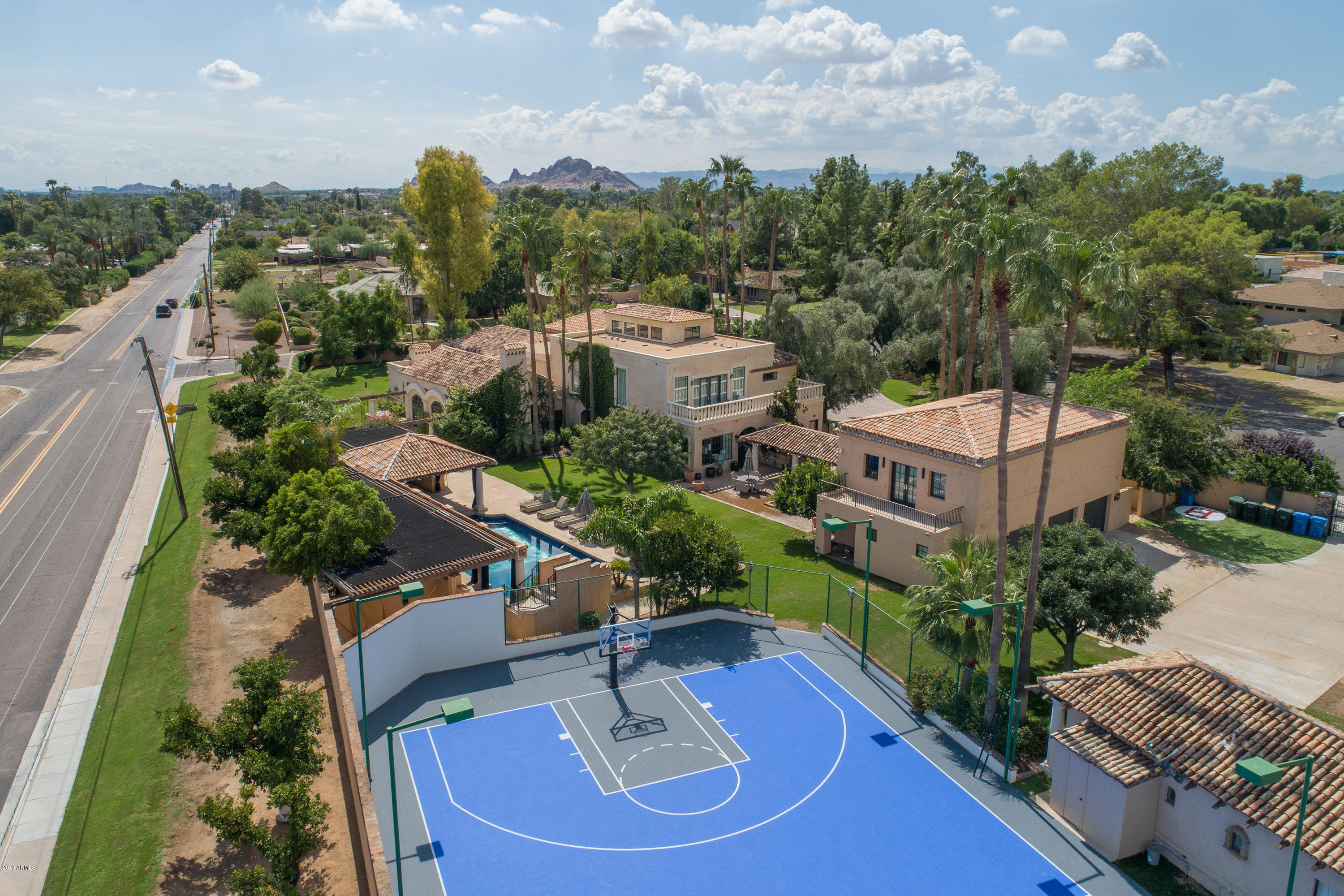 APACHE ESTATES - Residential