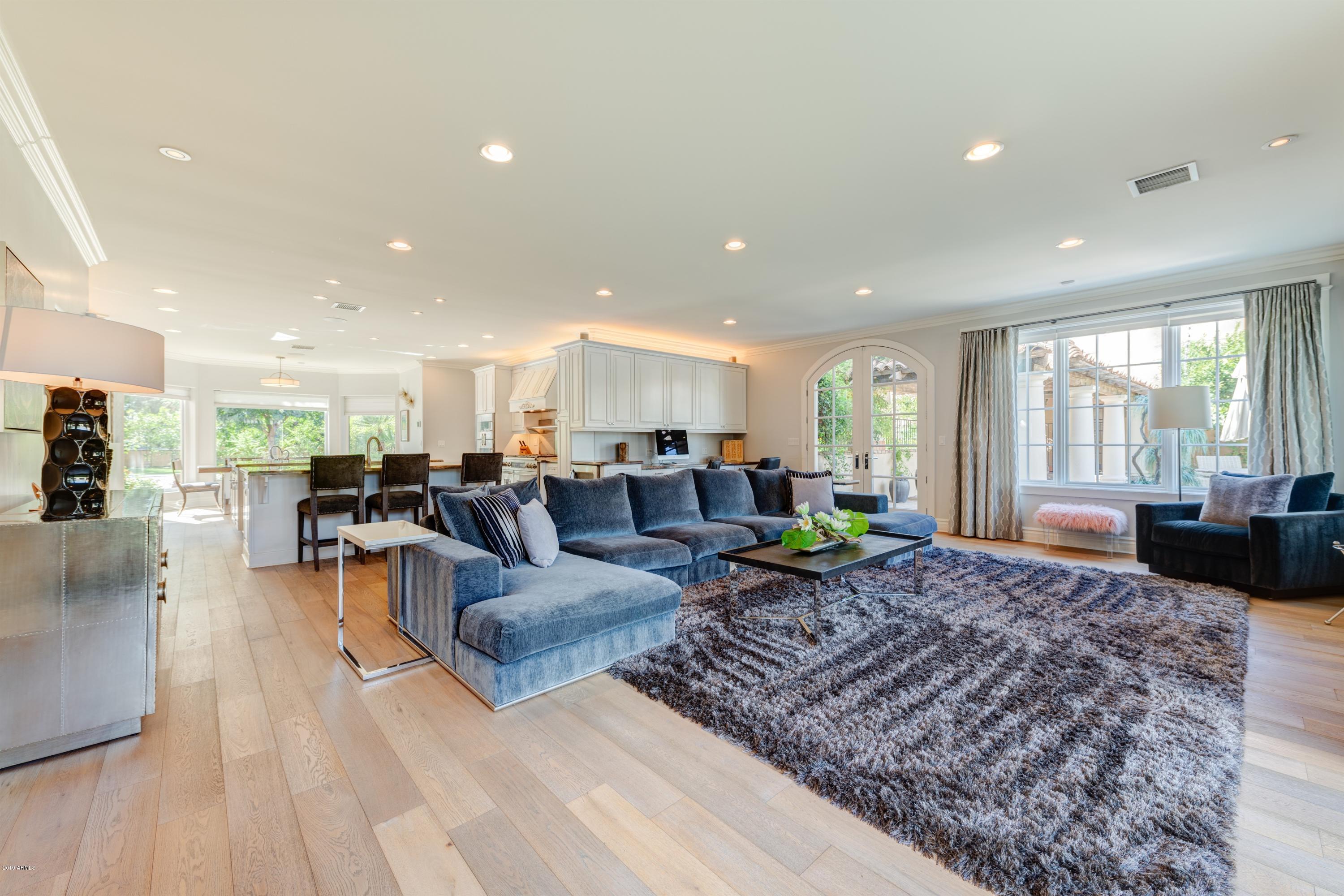 APACHE ESTATES - Residential