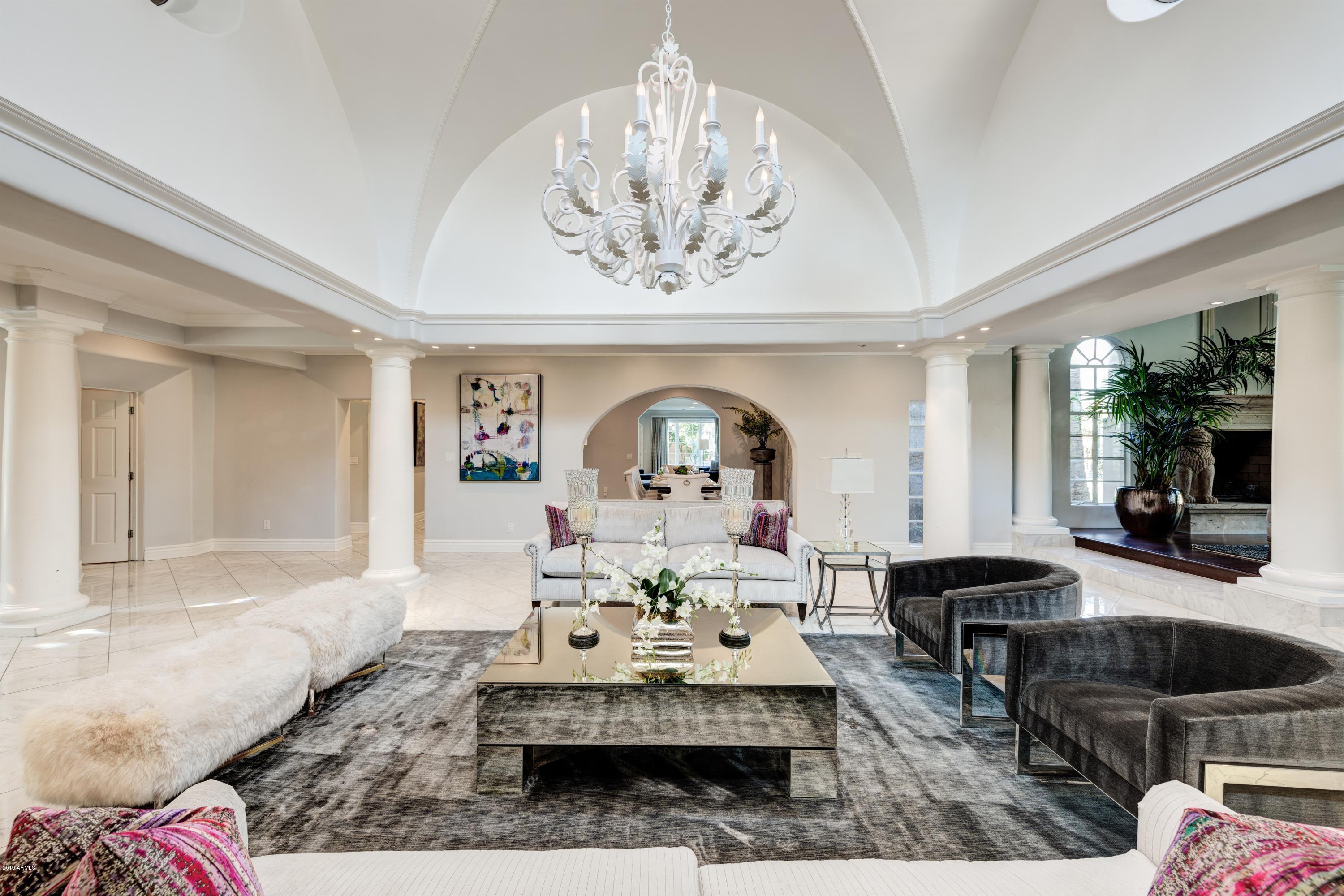 APACHE ESTATES - Residential