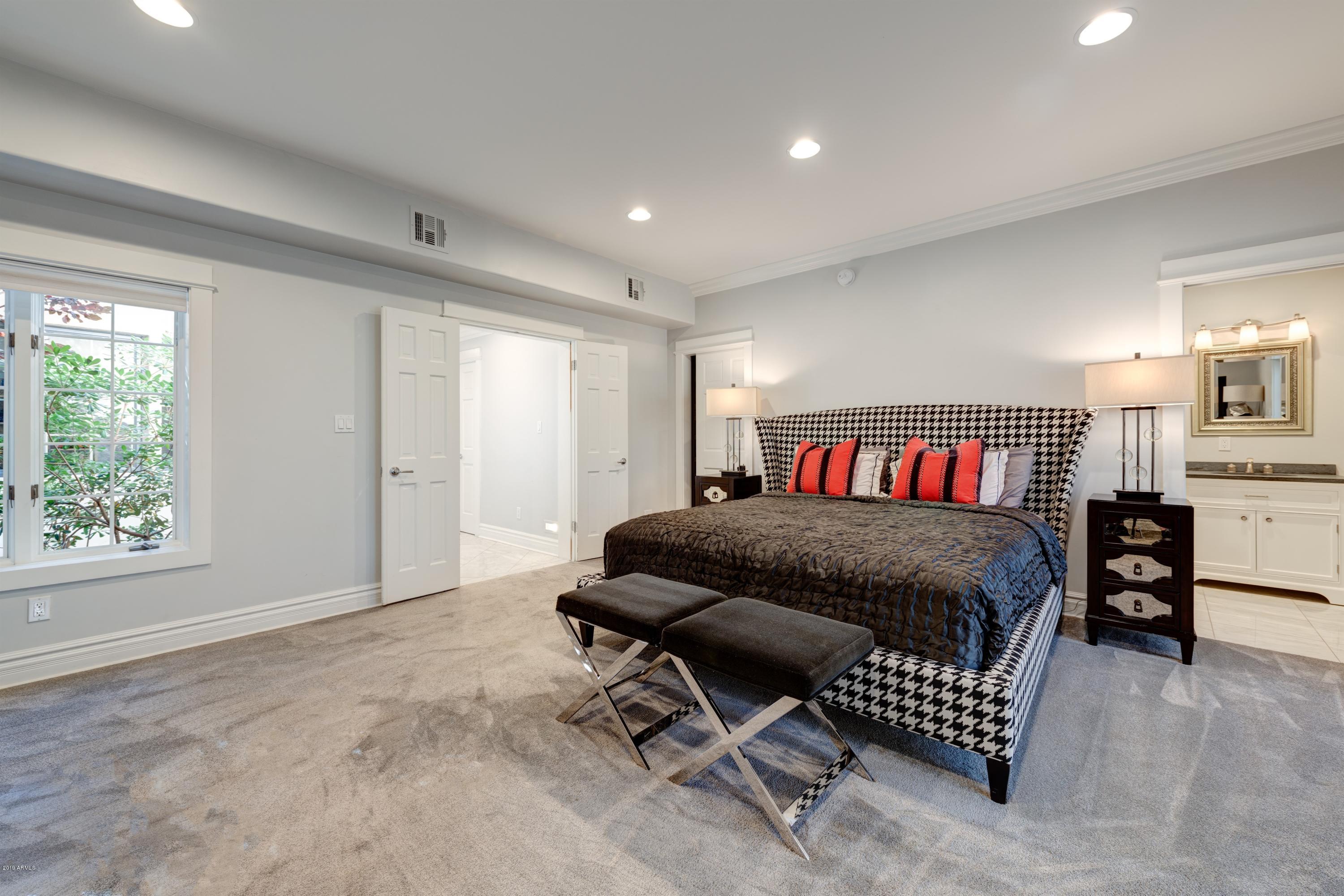 APACHE ESTATES - Residential