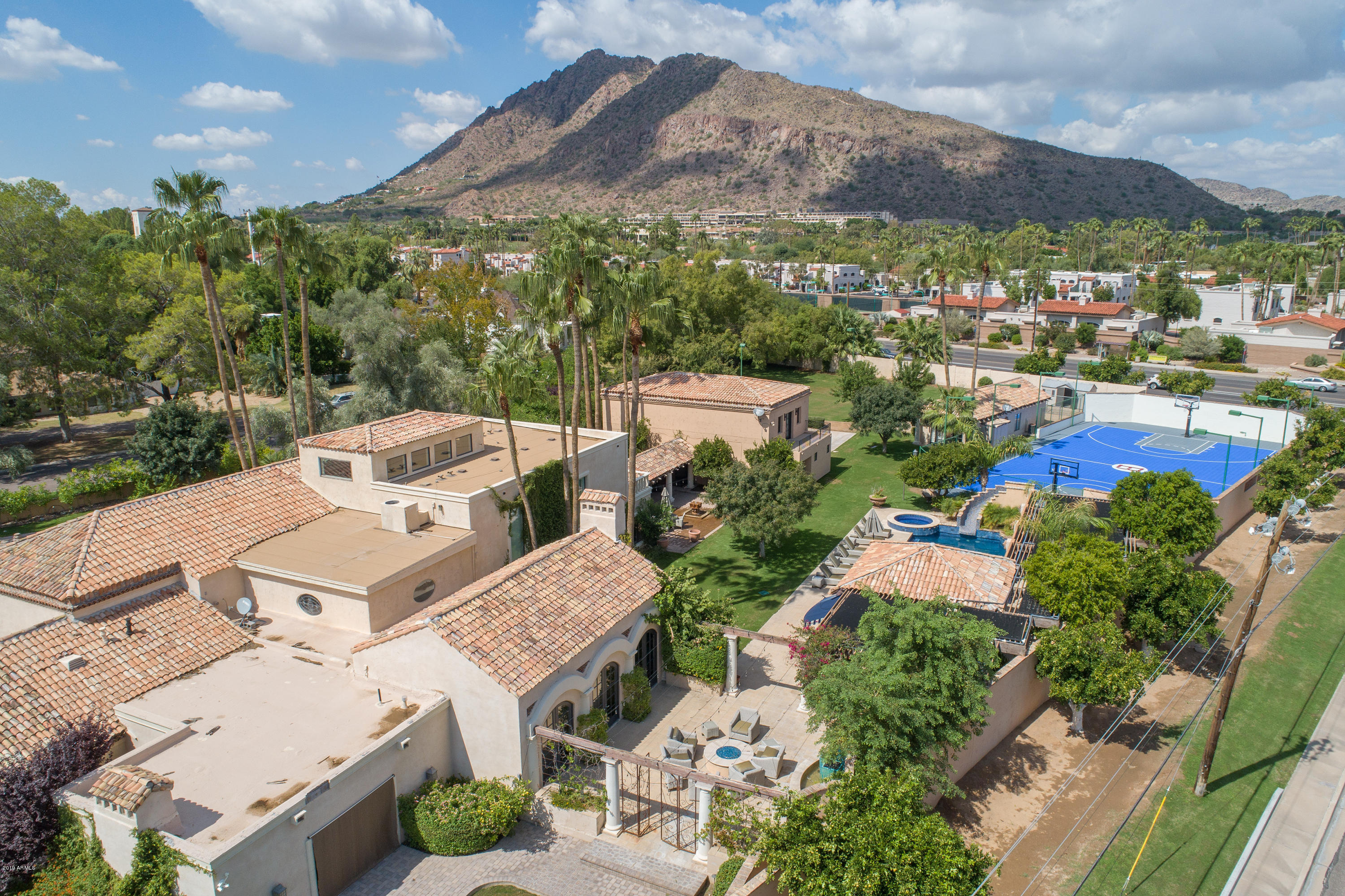 APACHE ESTATES - Residential