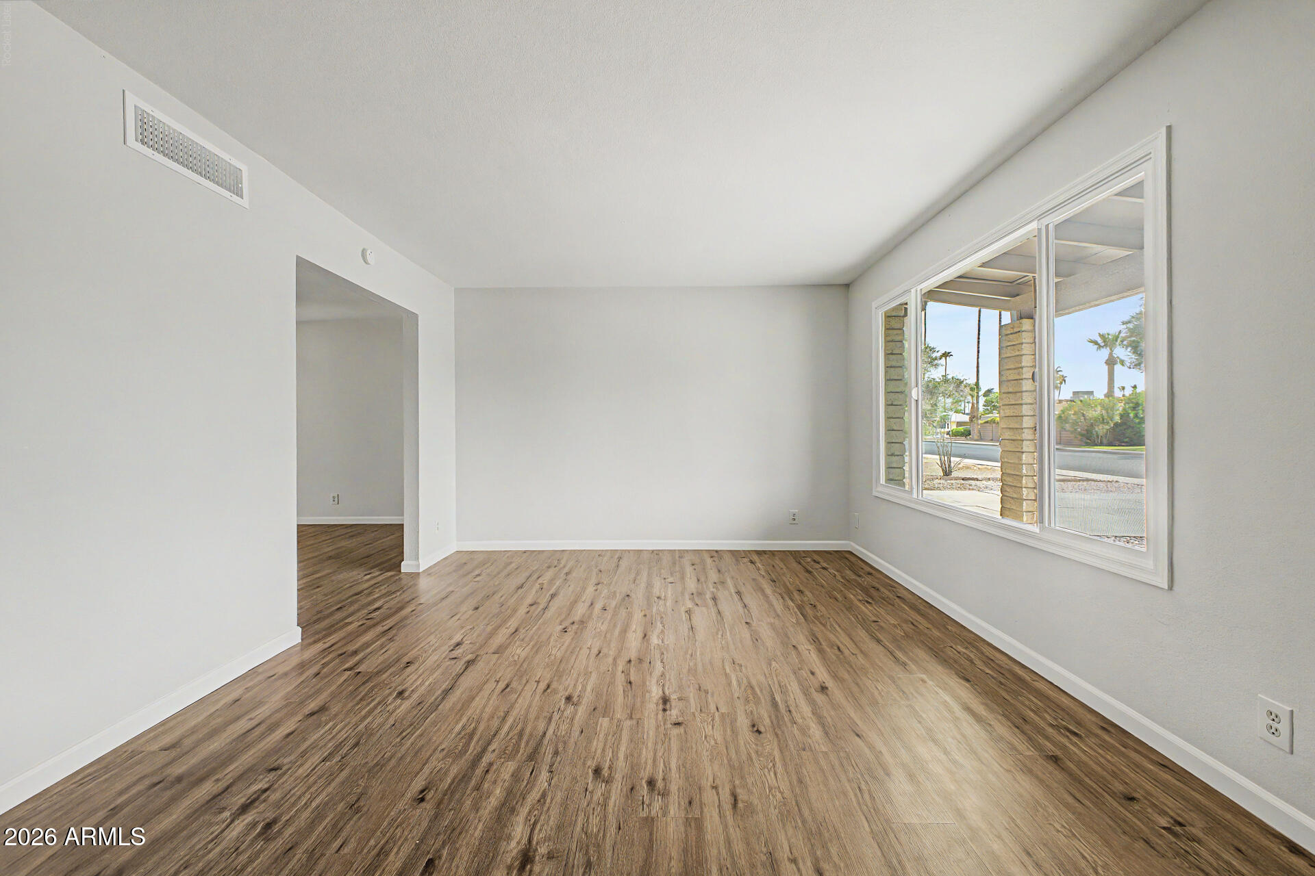 TEMPE ROYAL PALMS 10 - Residential