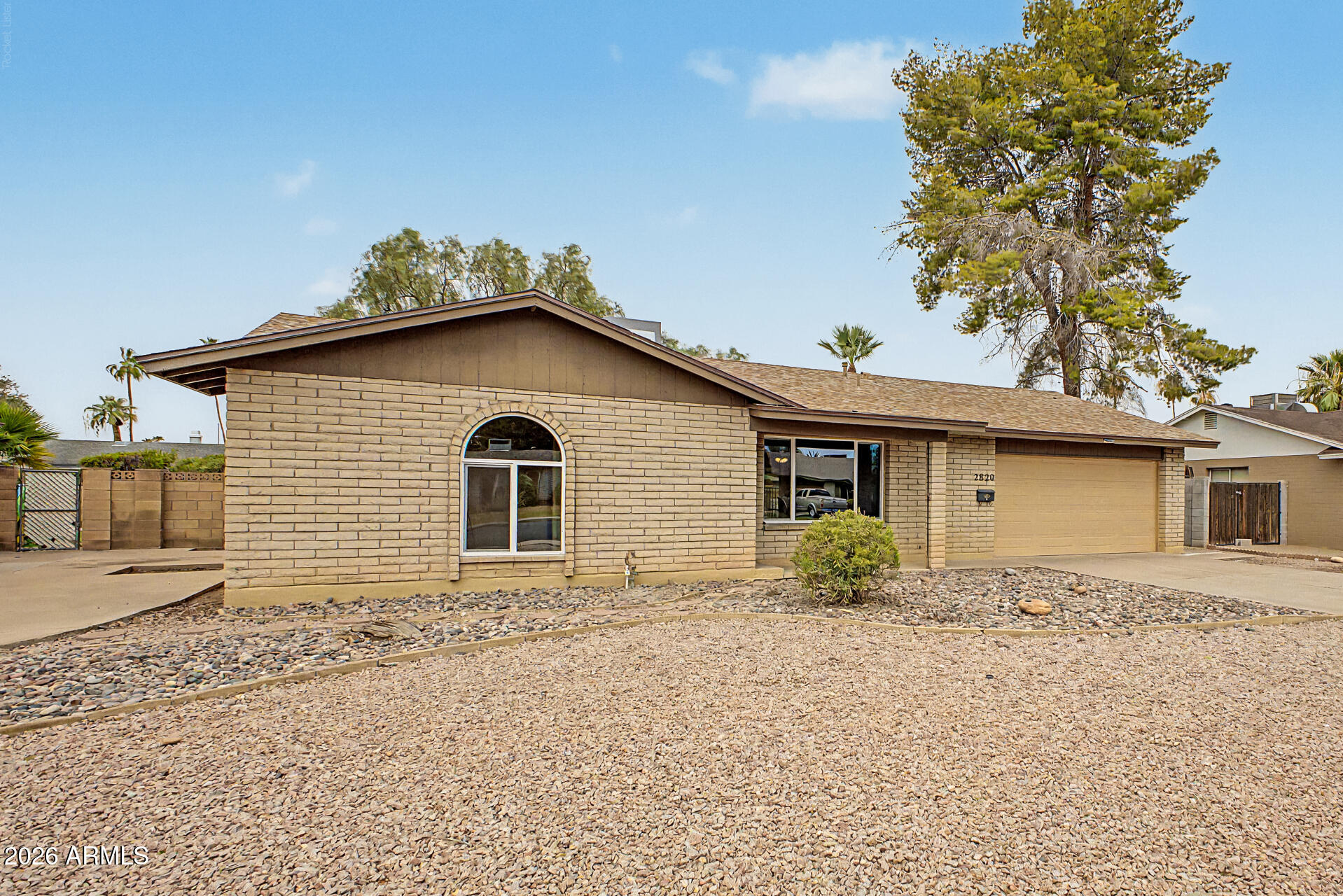 TEMPE ROYAL PALMS 10 - Residential