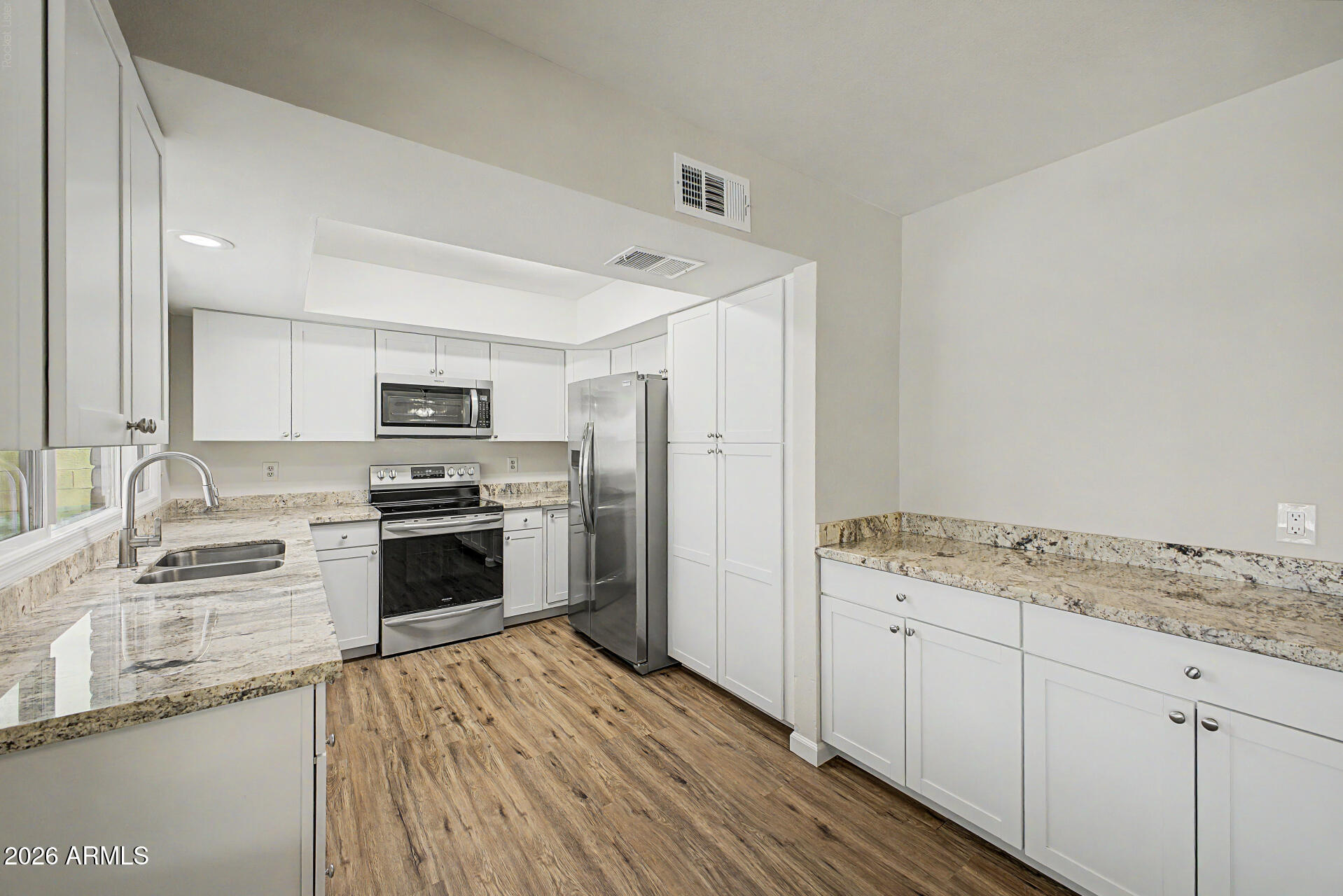 TEMPE ROYAL PALMS 10 - Residential