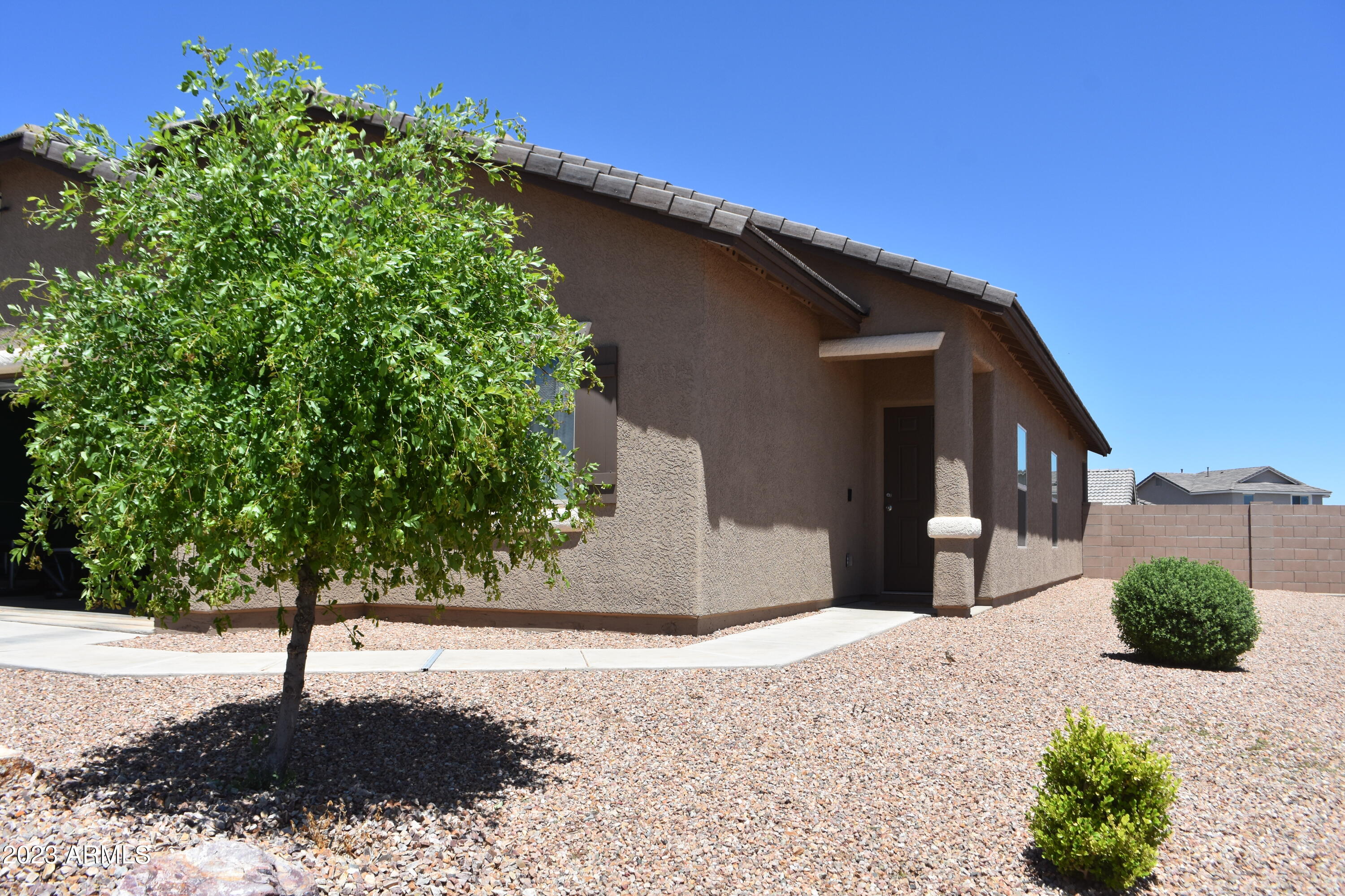 Holiday - Residential Lease