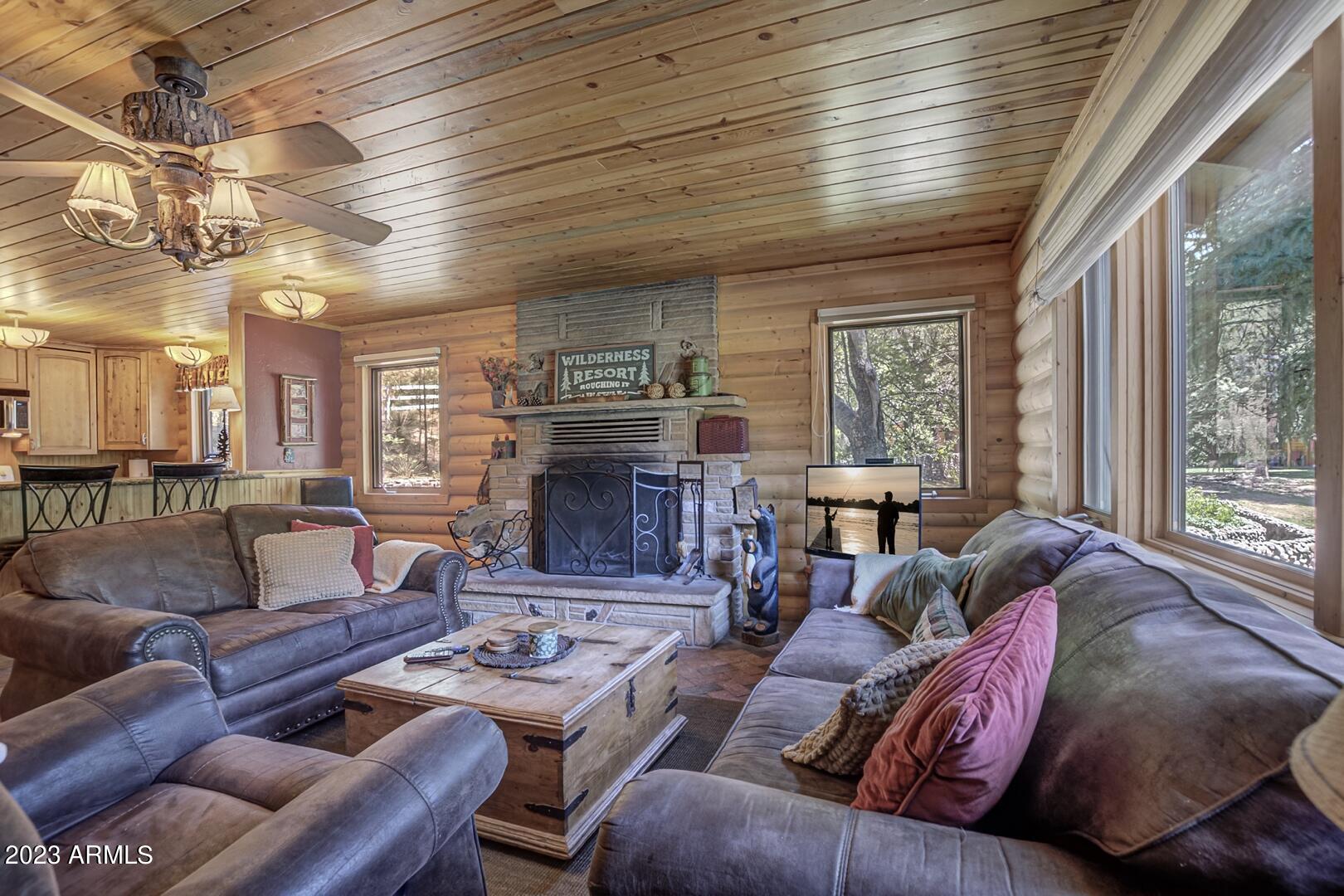 TONTO CREEK ESTATES - Residential