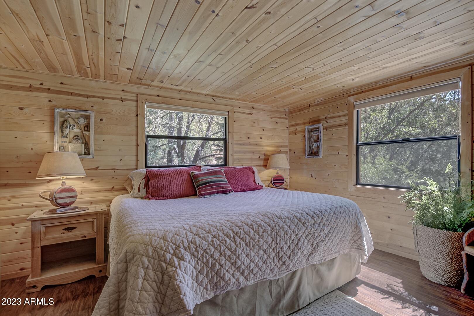TONTO CREEK ESTATES - Residential