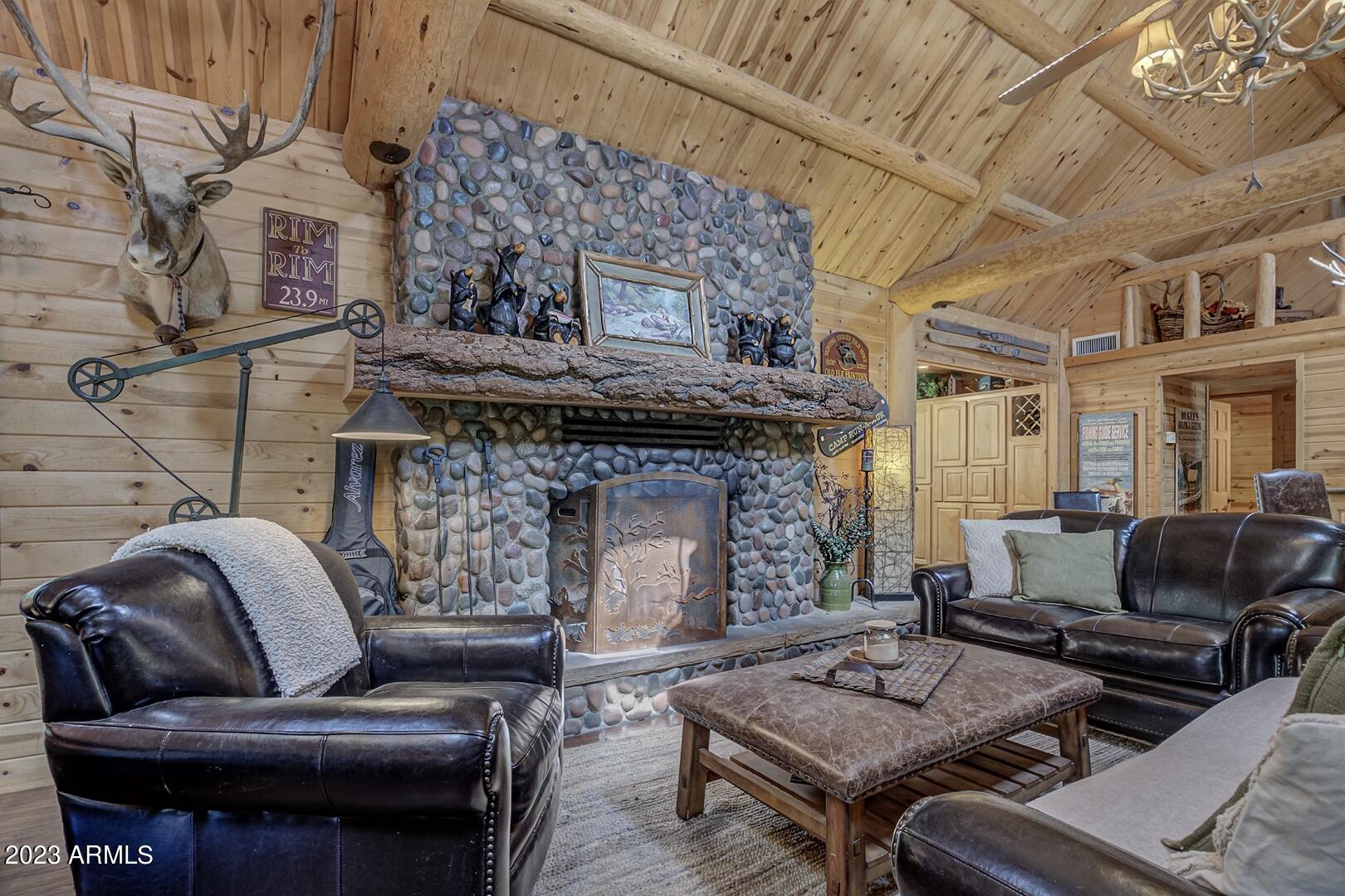 TONTO CREEK ESTATES - Residential