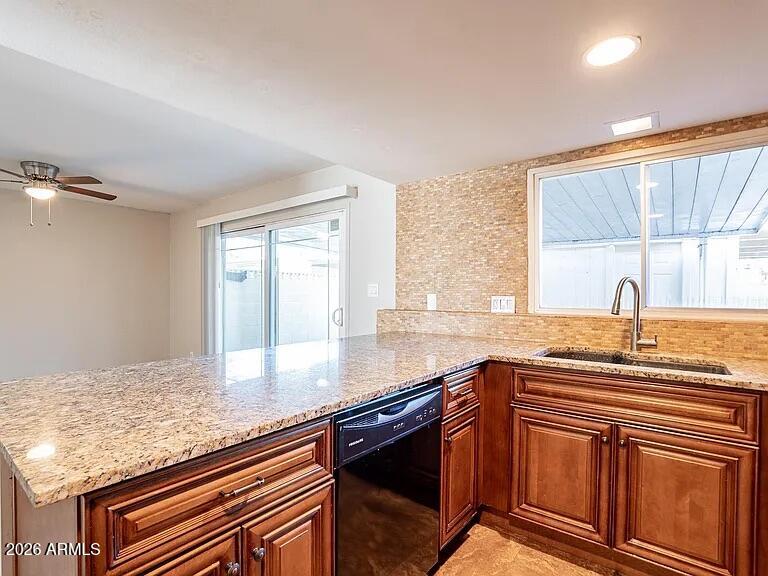 TEMPE GARDENS - Residential