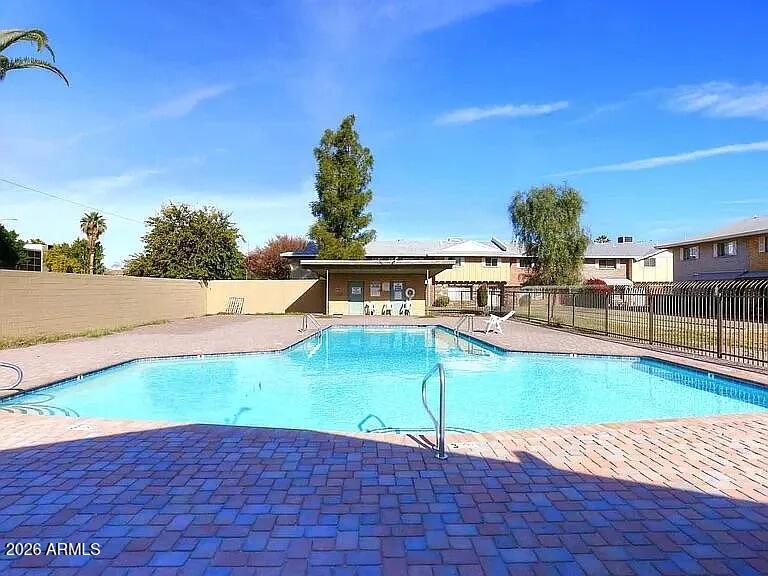 TEMPE GARDENS - Residential