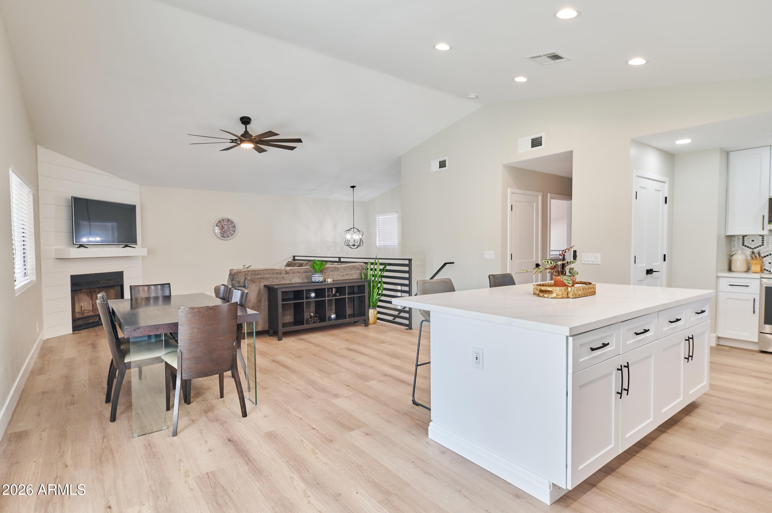 STONEYBROOK - Residential