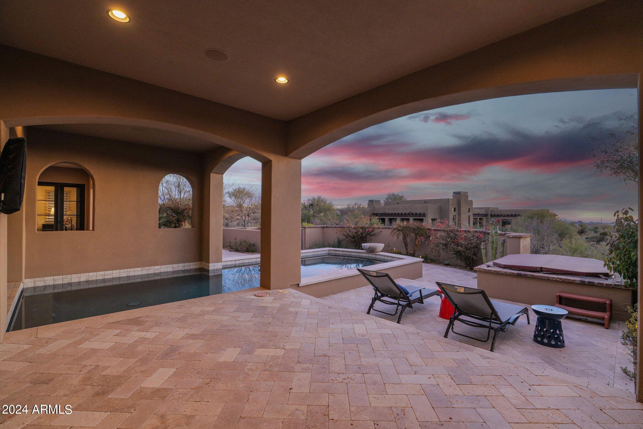 DESERT MOUNTAIN - Residential