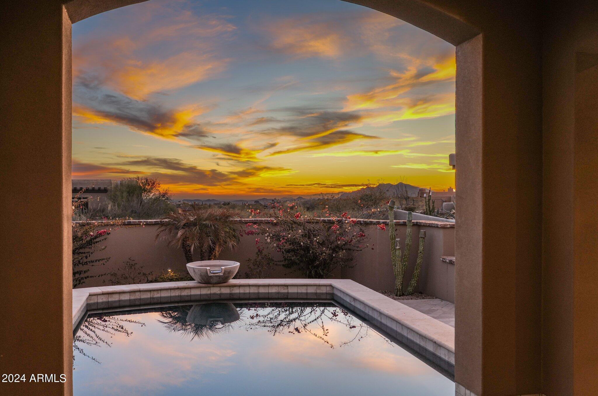 DESERT MOUNTAIN - Residential
