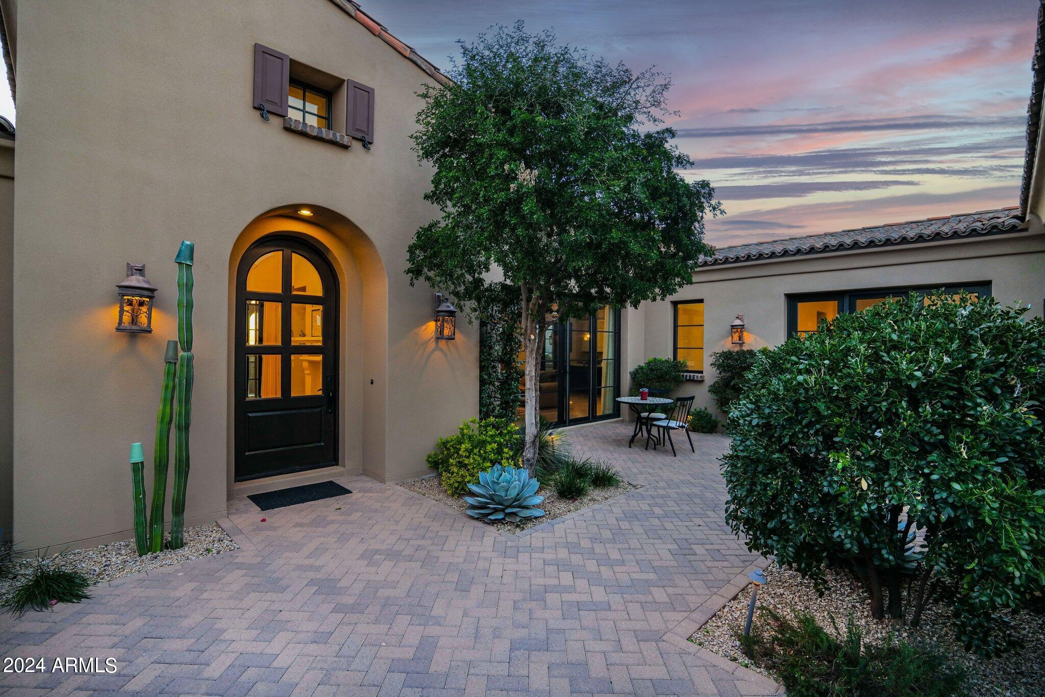 DESERT MOUNTAIN - Residential