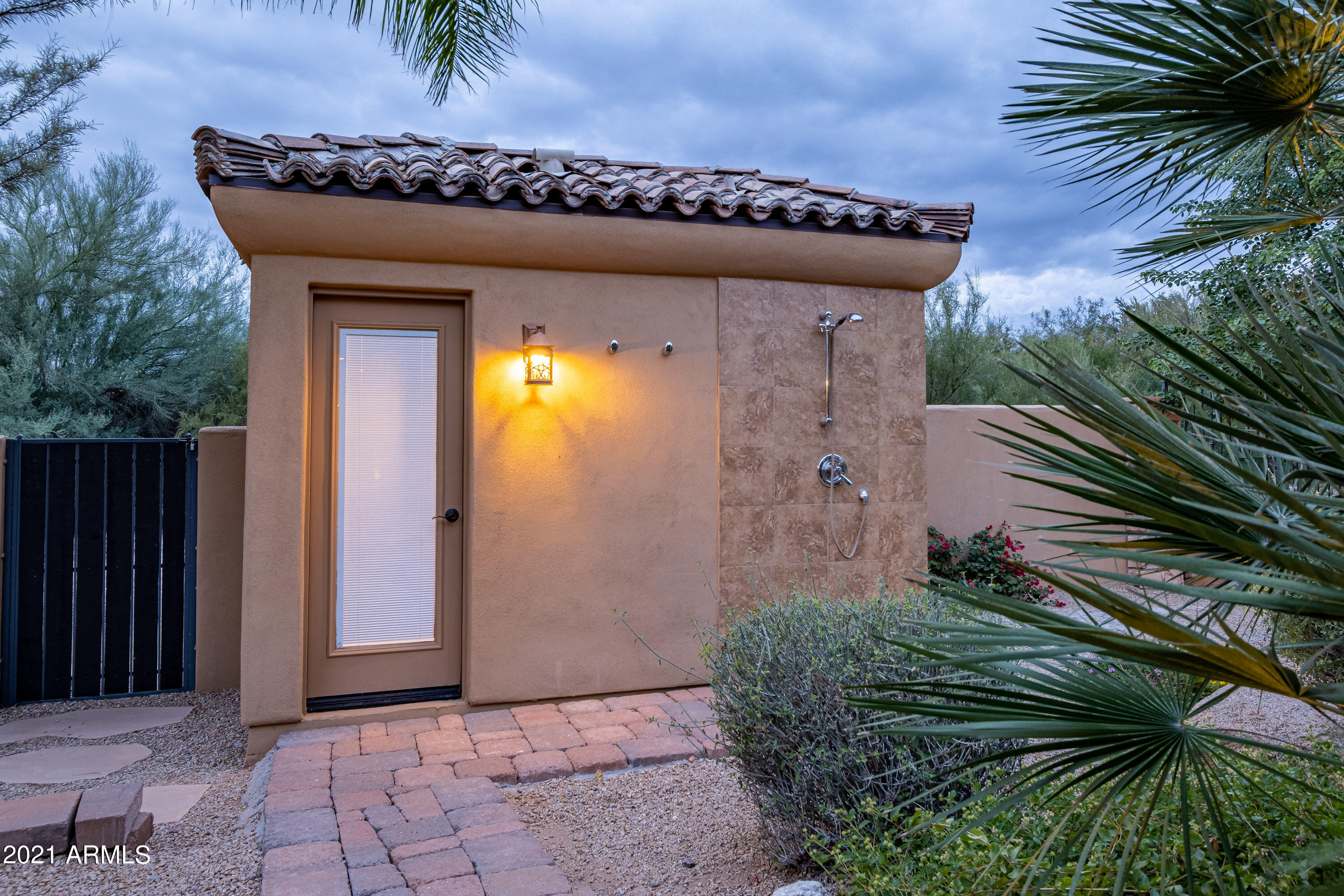 No HOA - Residential