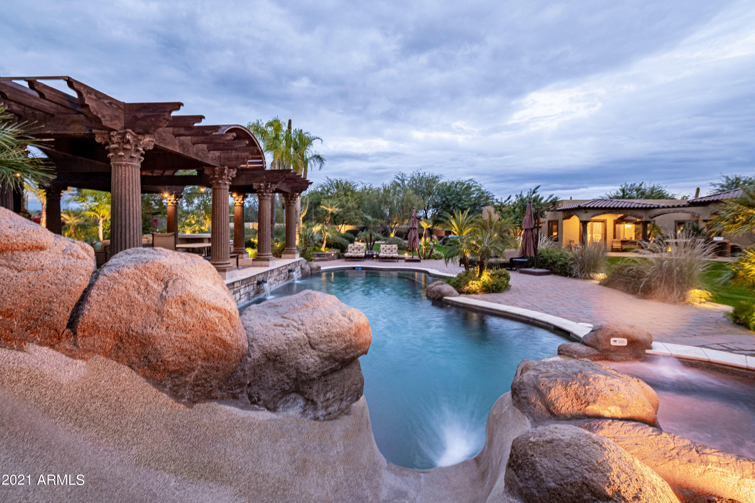No HOA - Residential