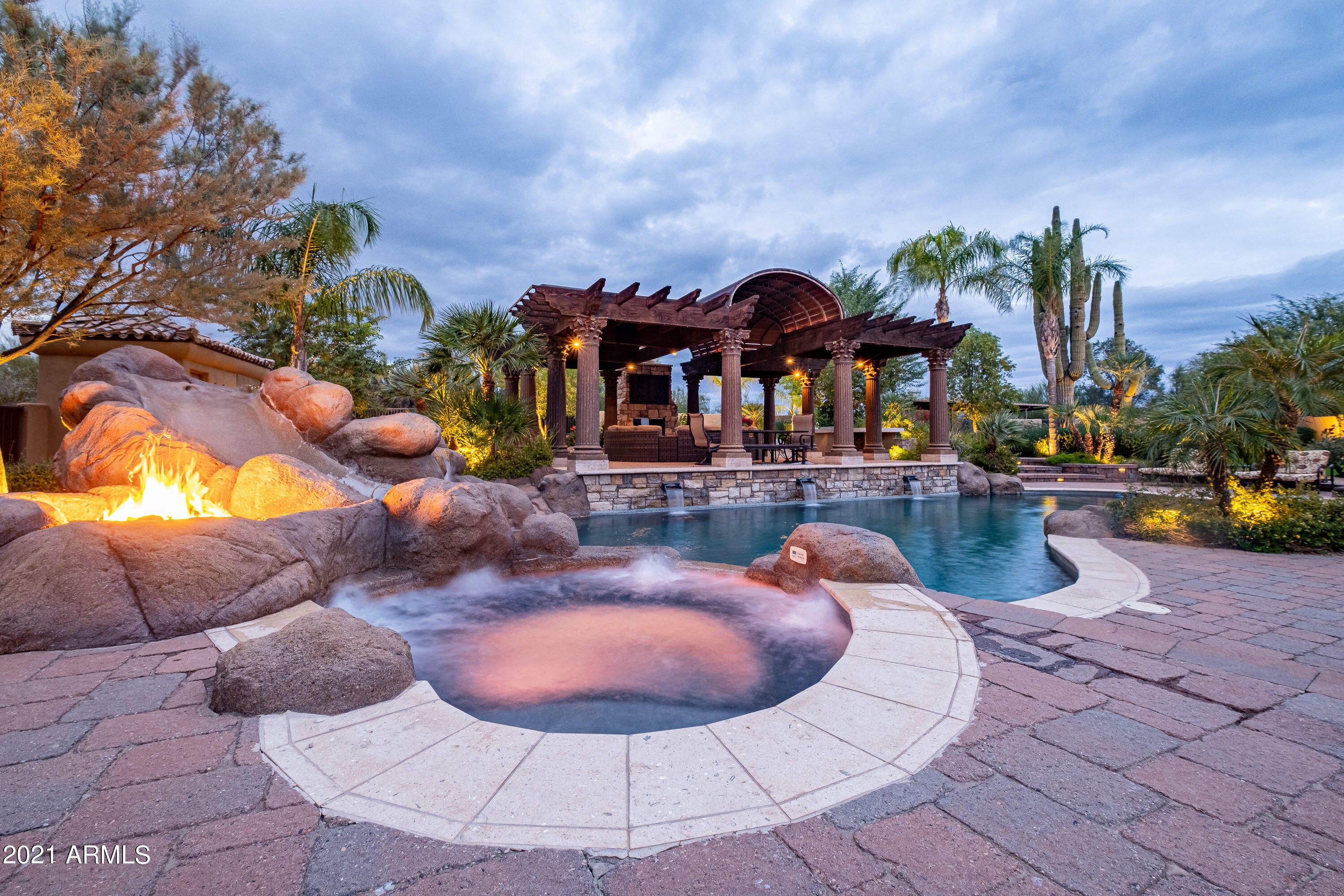 No HOA - Residential