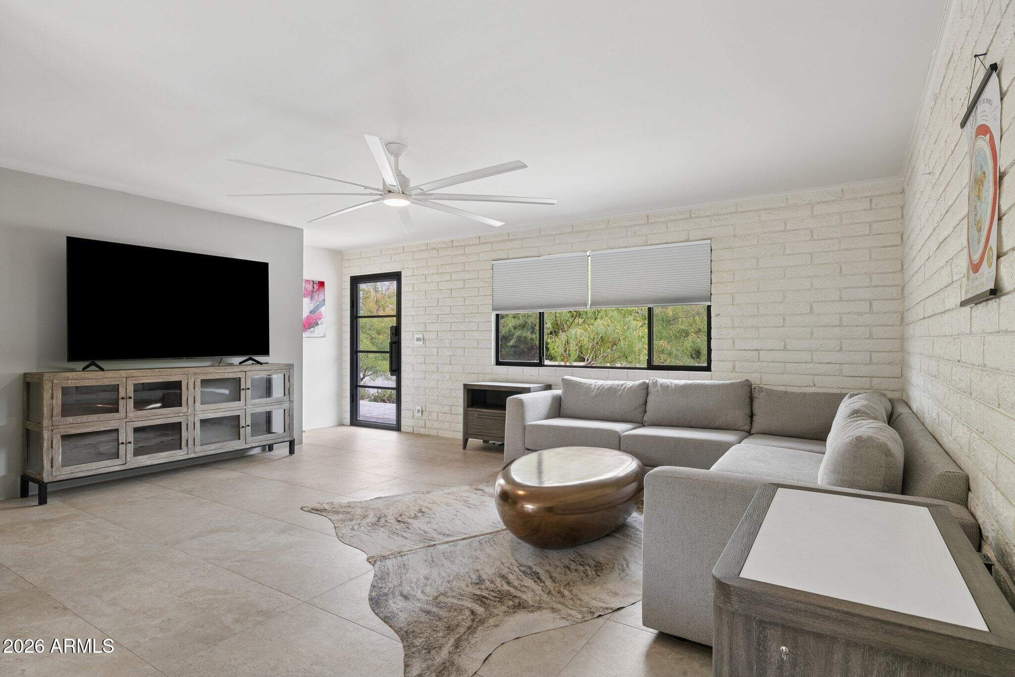 SURREY HILLS - Residential