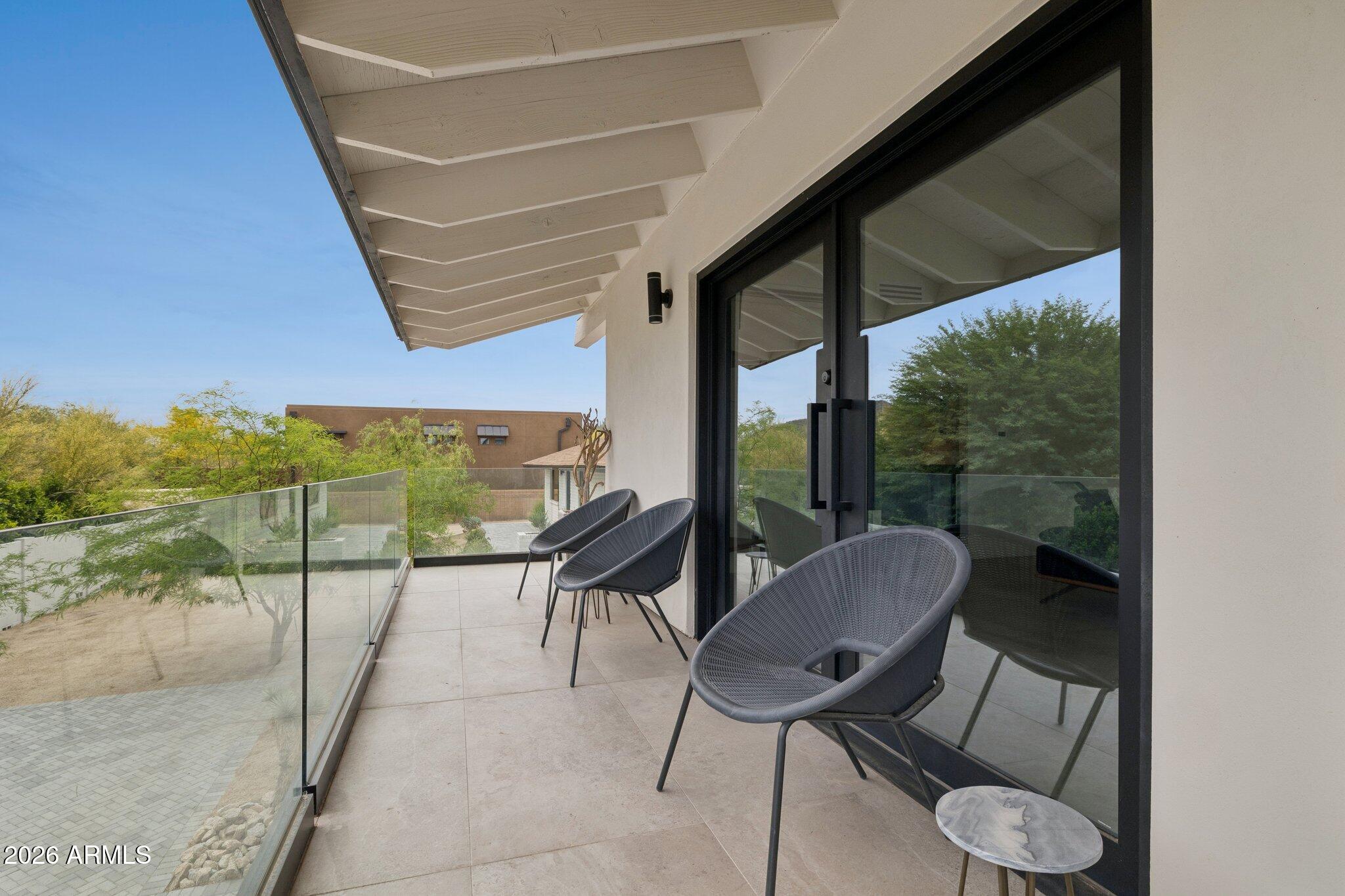 SURREY HILLS - Residential