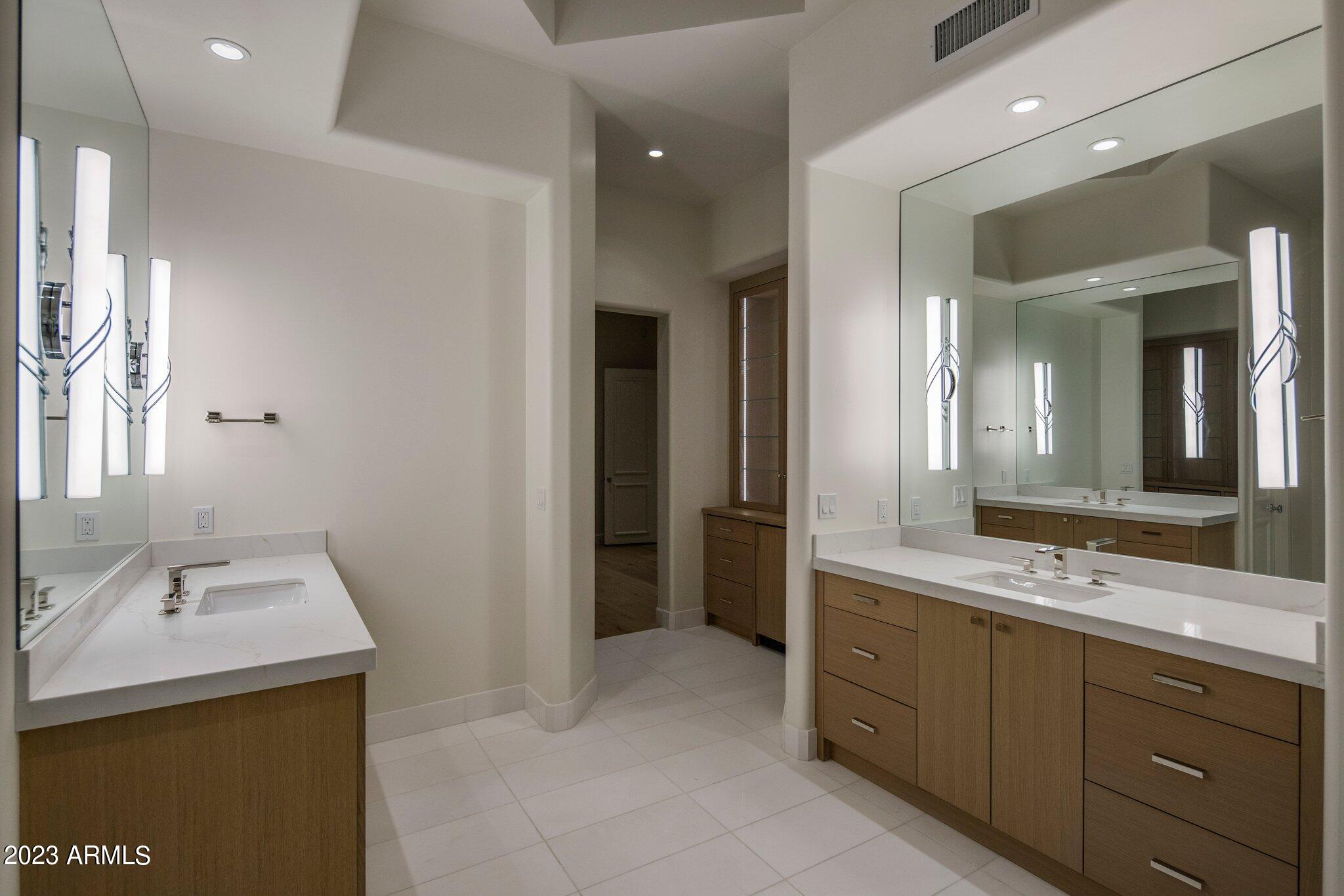 CHENEY ESTATES LOT 1-72 TR A-C D1 D2 E,F - Residential