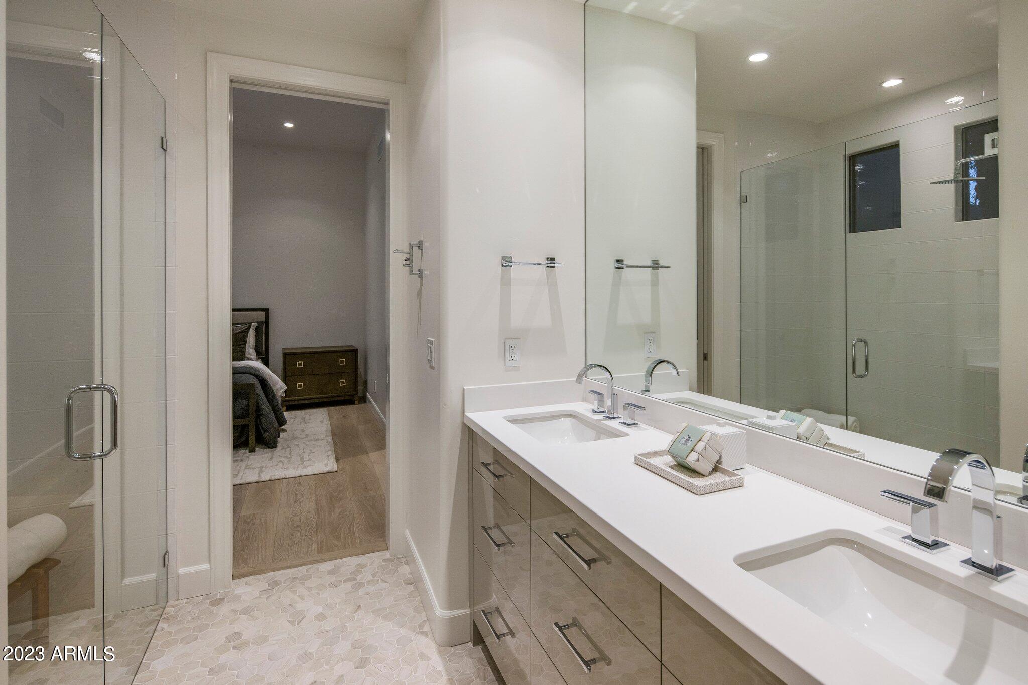 CHENEY ESTATES LOT 1-72 TR A-C D1 D2 E,F - Residential