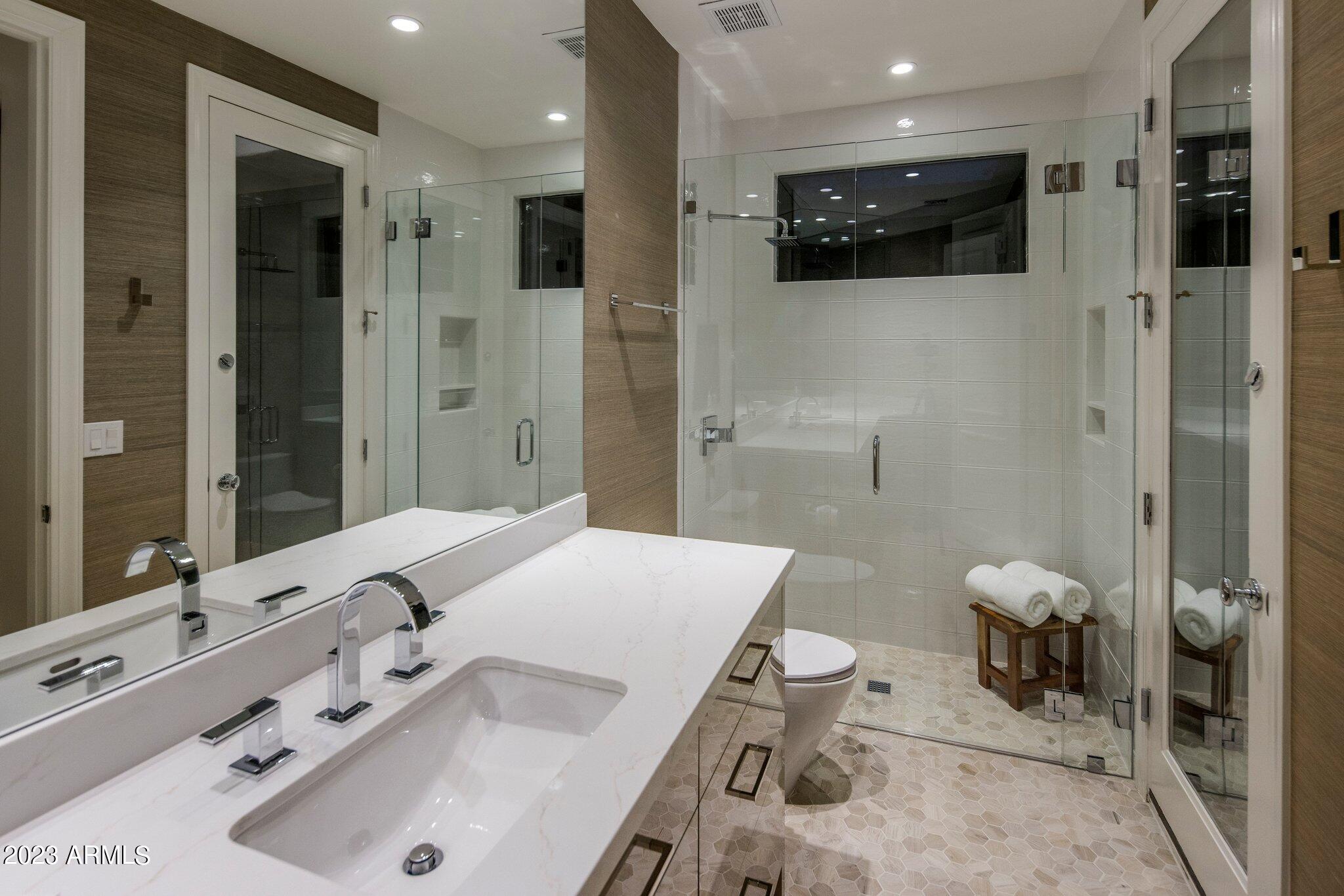 CHENEY ESTATES LOT 1-72 TR A-C D1 D2 E,F - Residential