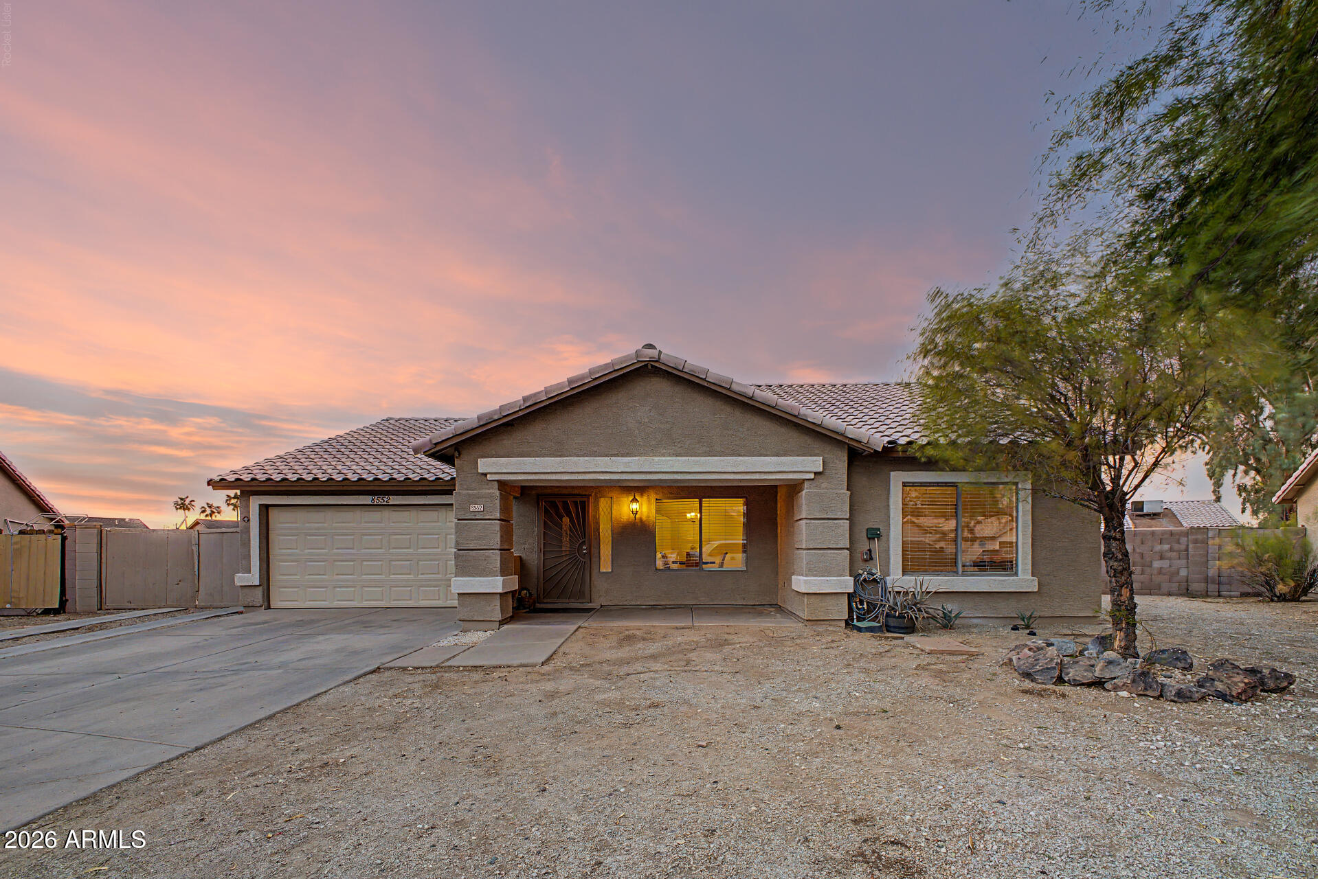 HORIZONS ON CAMELBACK UNIT 2 - Residential