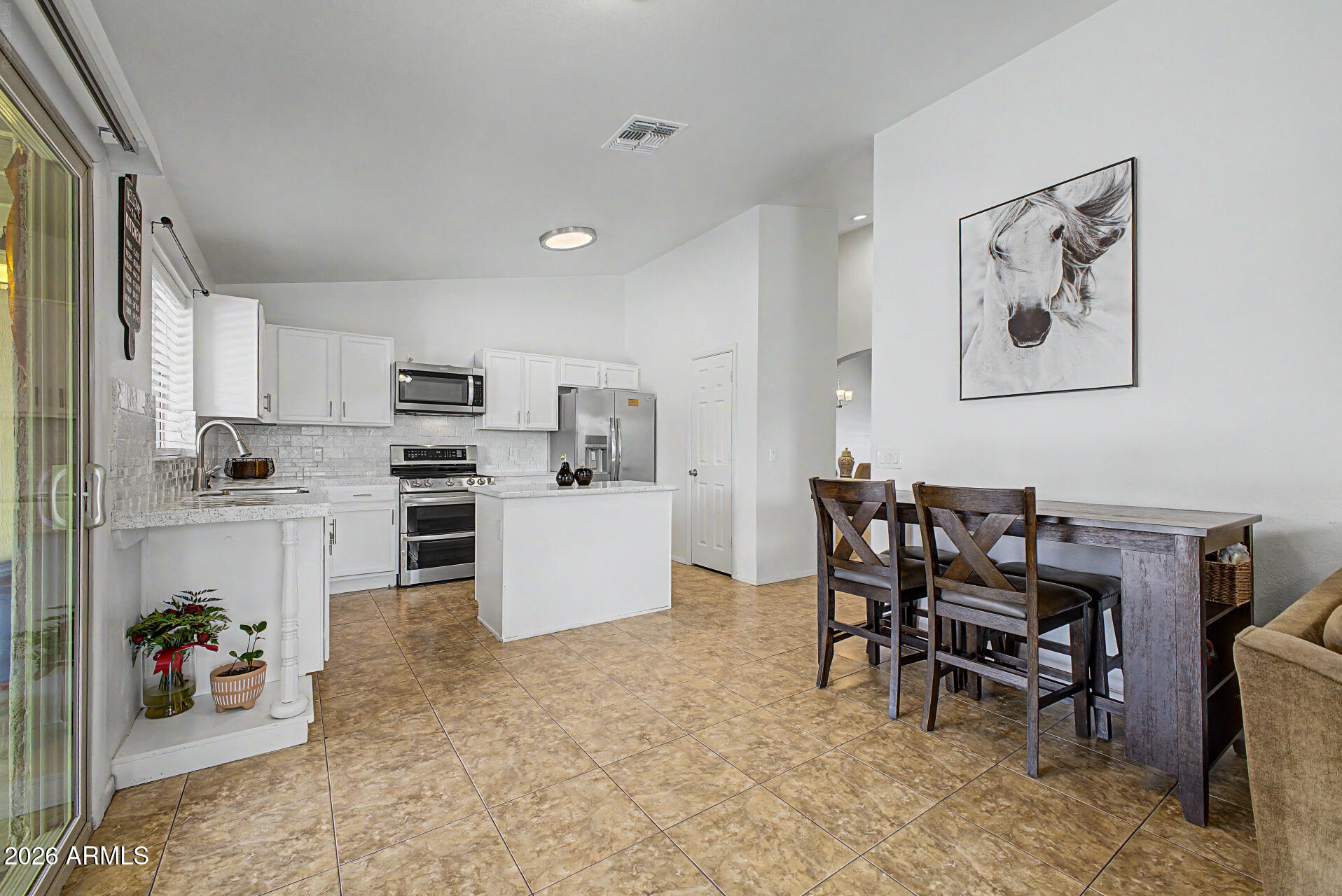 HORIZONS ON CAMELBACK UNIT 2 - Residential